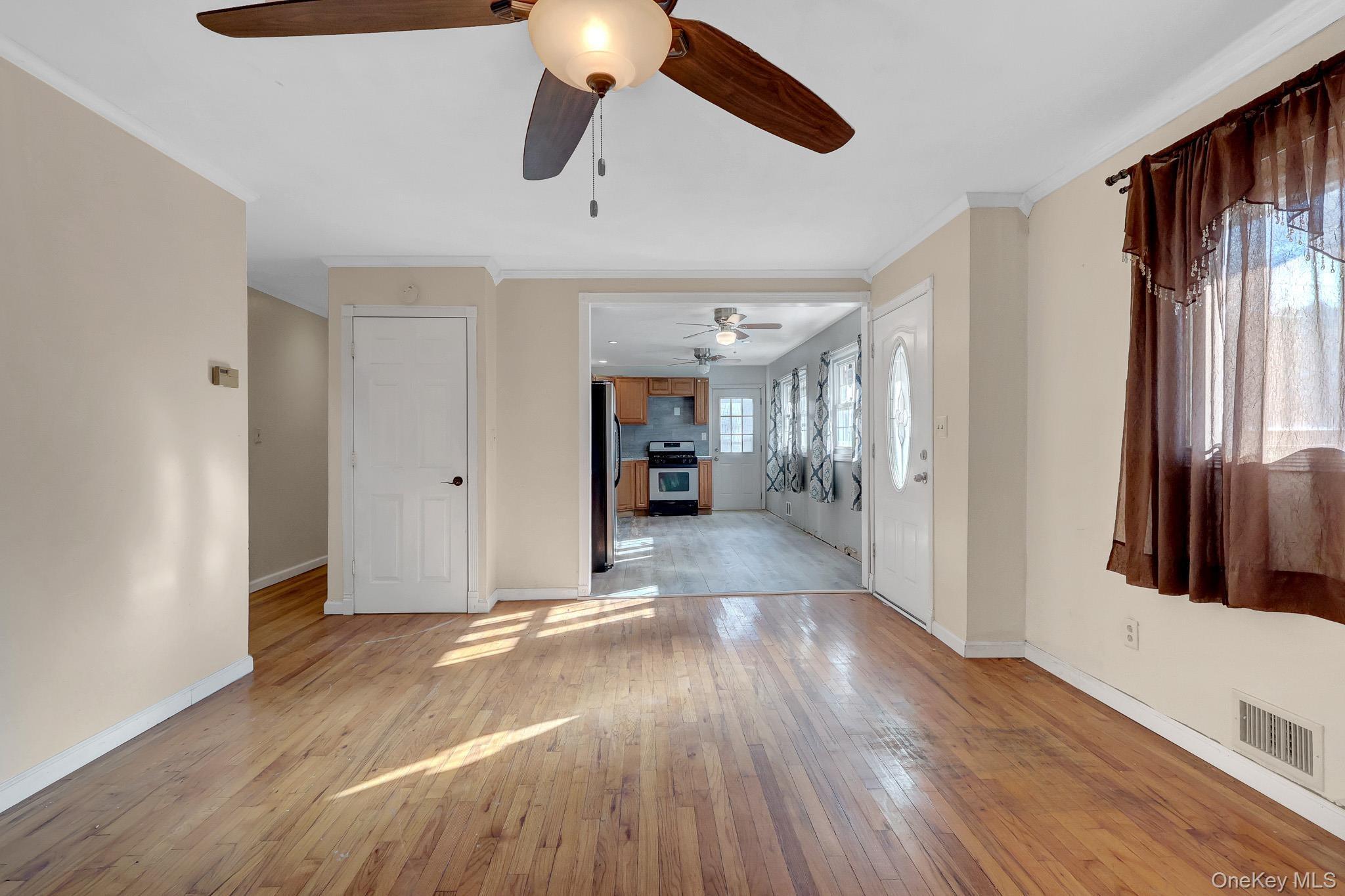 247 Delaware Avenue thumbnail 14