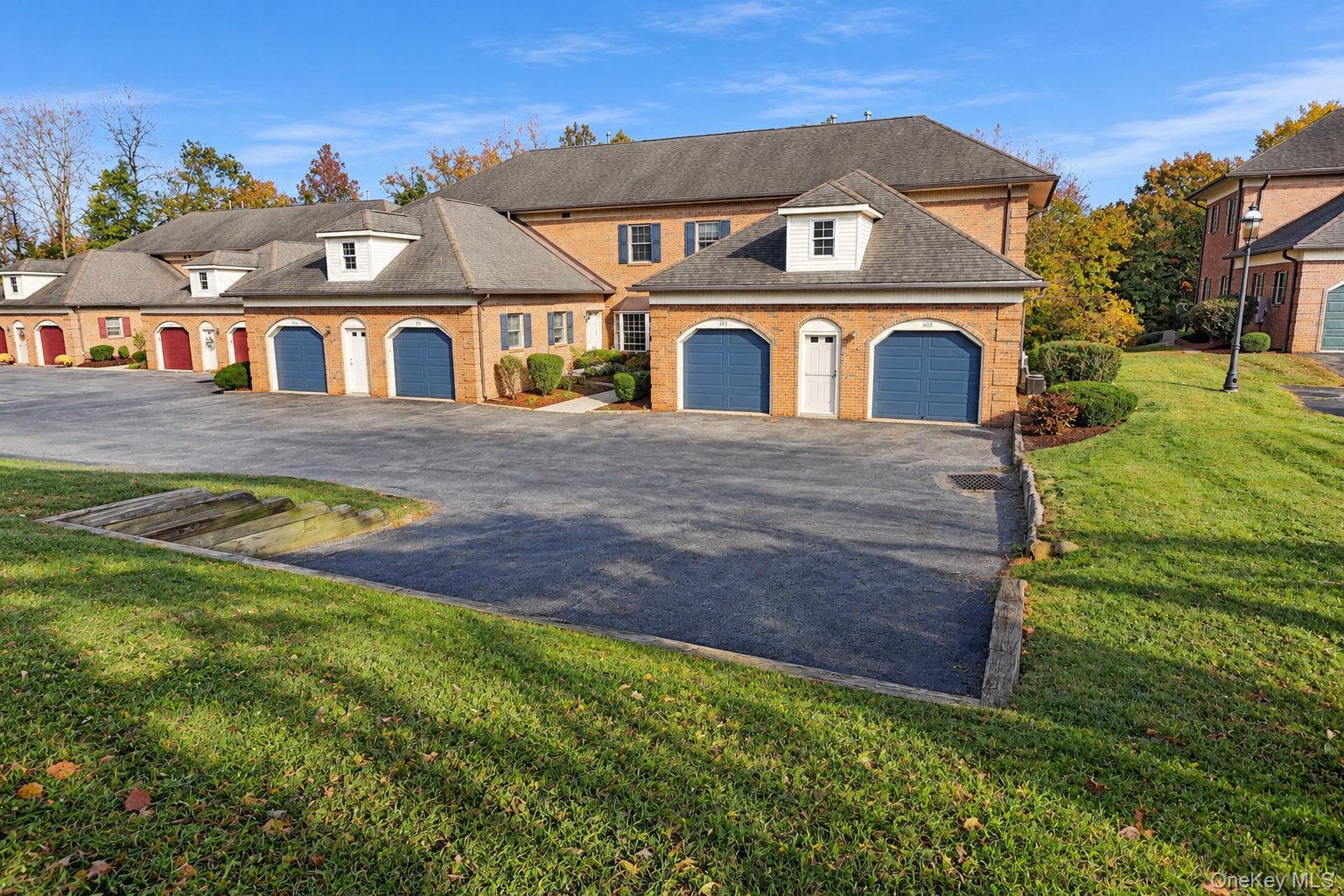103 High Point Circle, Newburgh