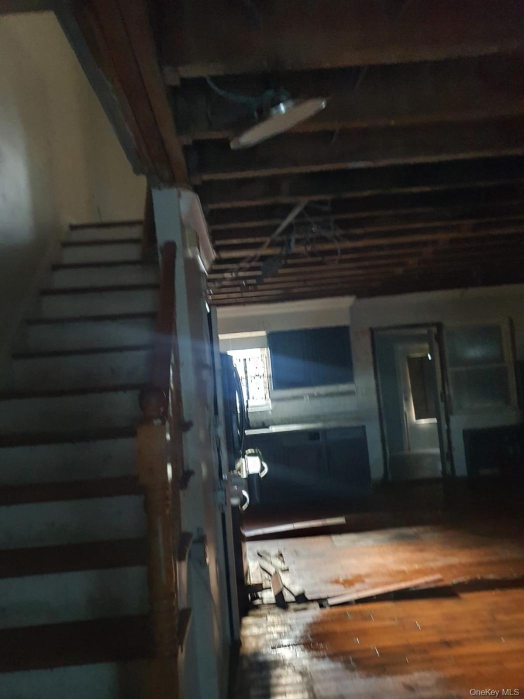 3341 Eastchester Avenue thumbnail 2