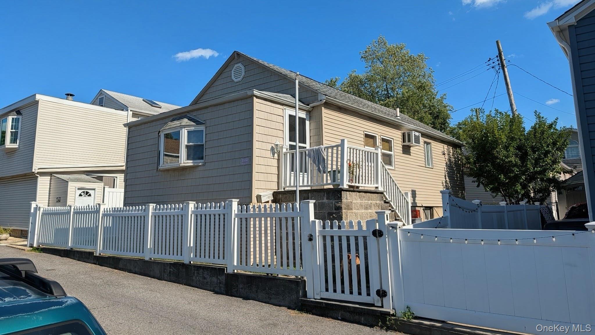 155D 1 Center Drive Unit: D, Bronx