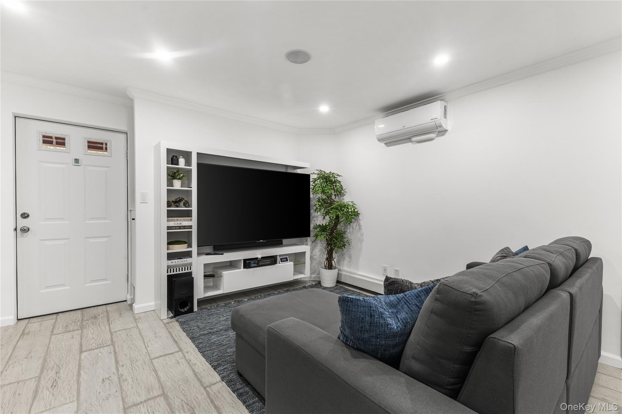 171 Pearsall Drive Unit: GLC thumbnail 9