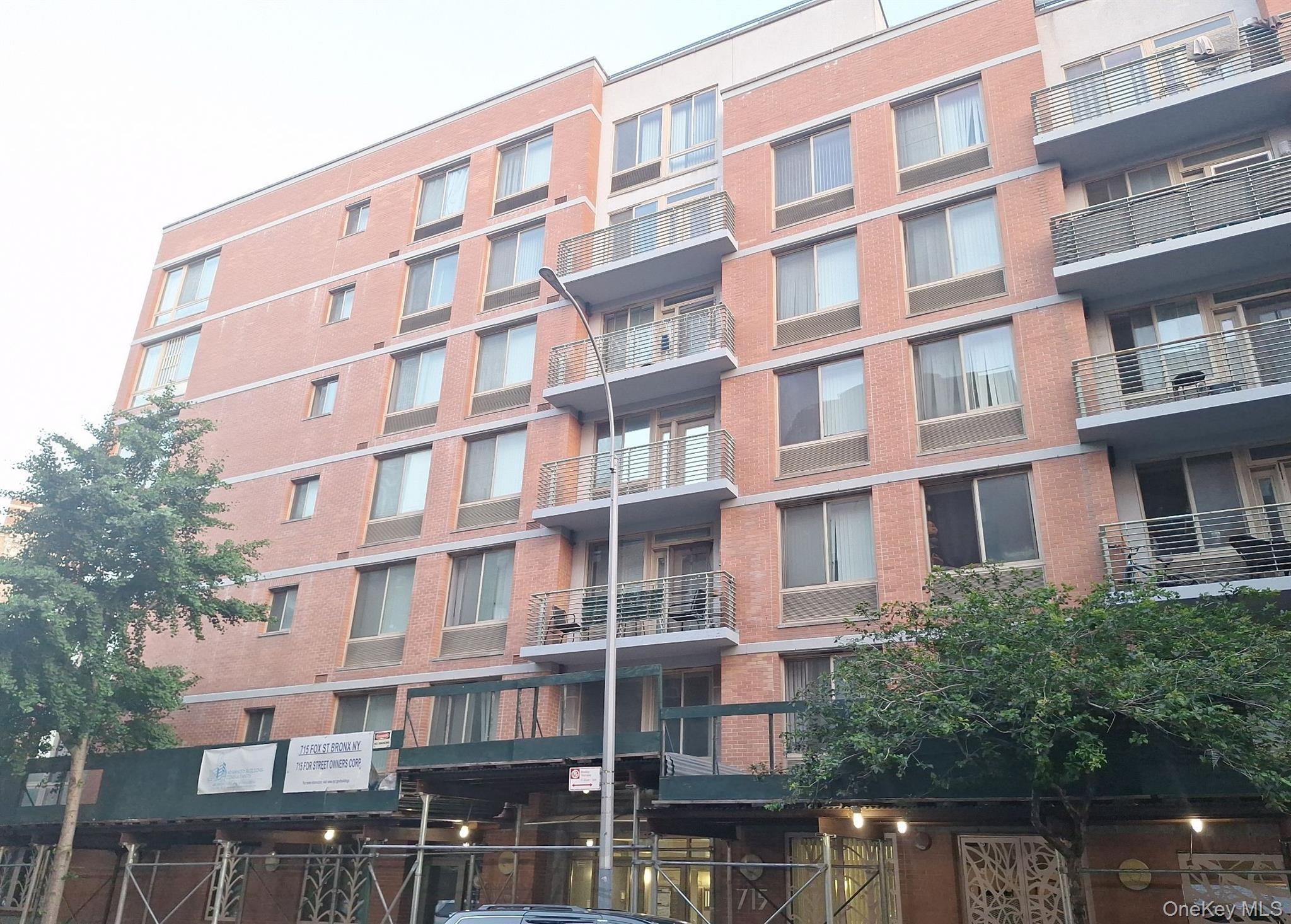 715 Fox Street Unit: 5J, Bronx