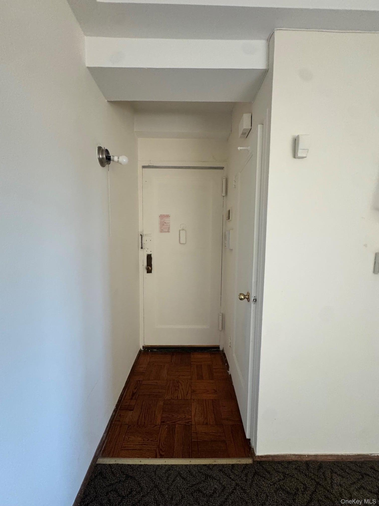 9 Metropolitan Oval Unit: 7C thumbnail 10