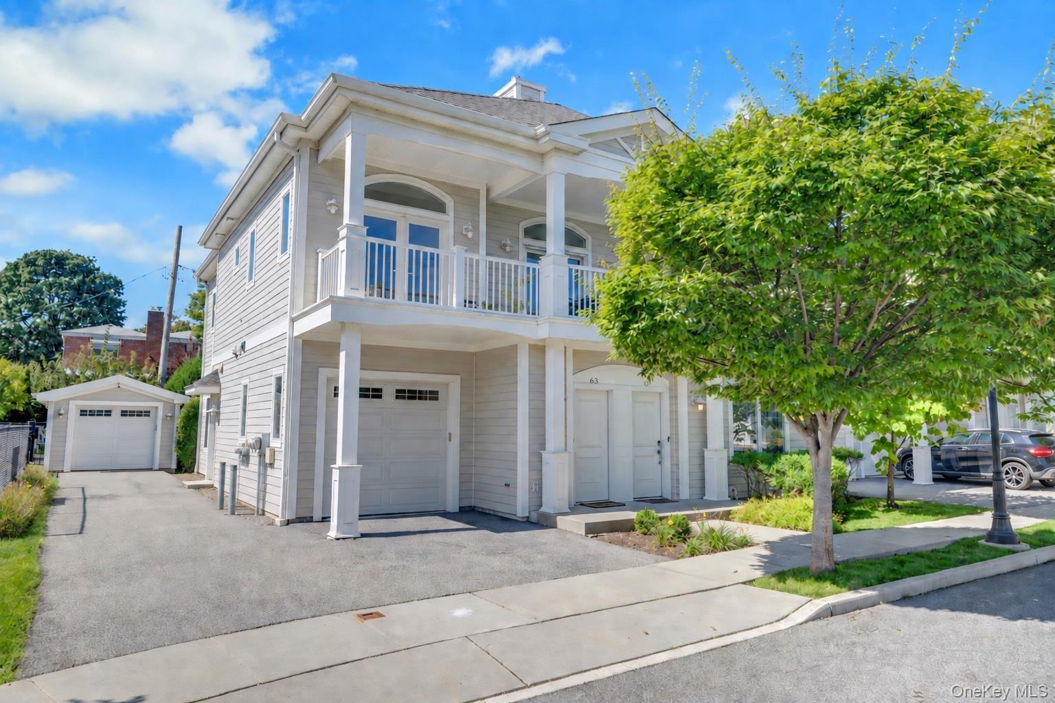 63 Island Point Unit: 63, Bronx