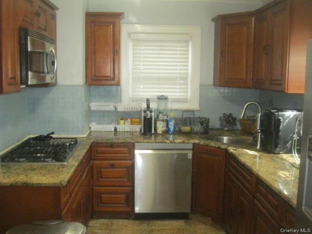 2716 Morgan Avenue thumbnail 4