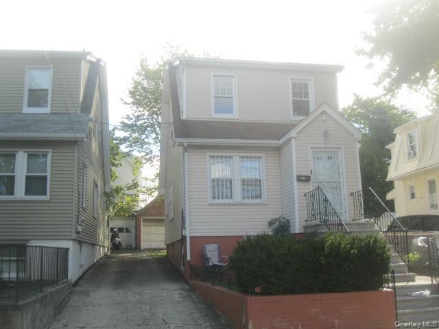 2716 Morgan Avenue, Bronx