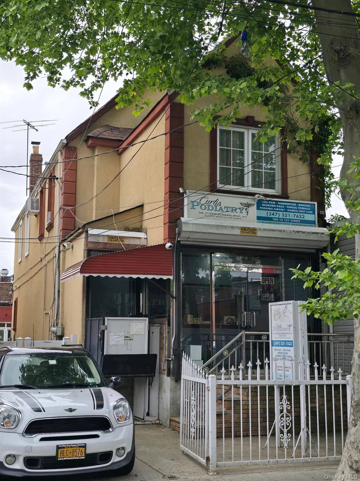 10412 121st Street, Richmond Hill S.