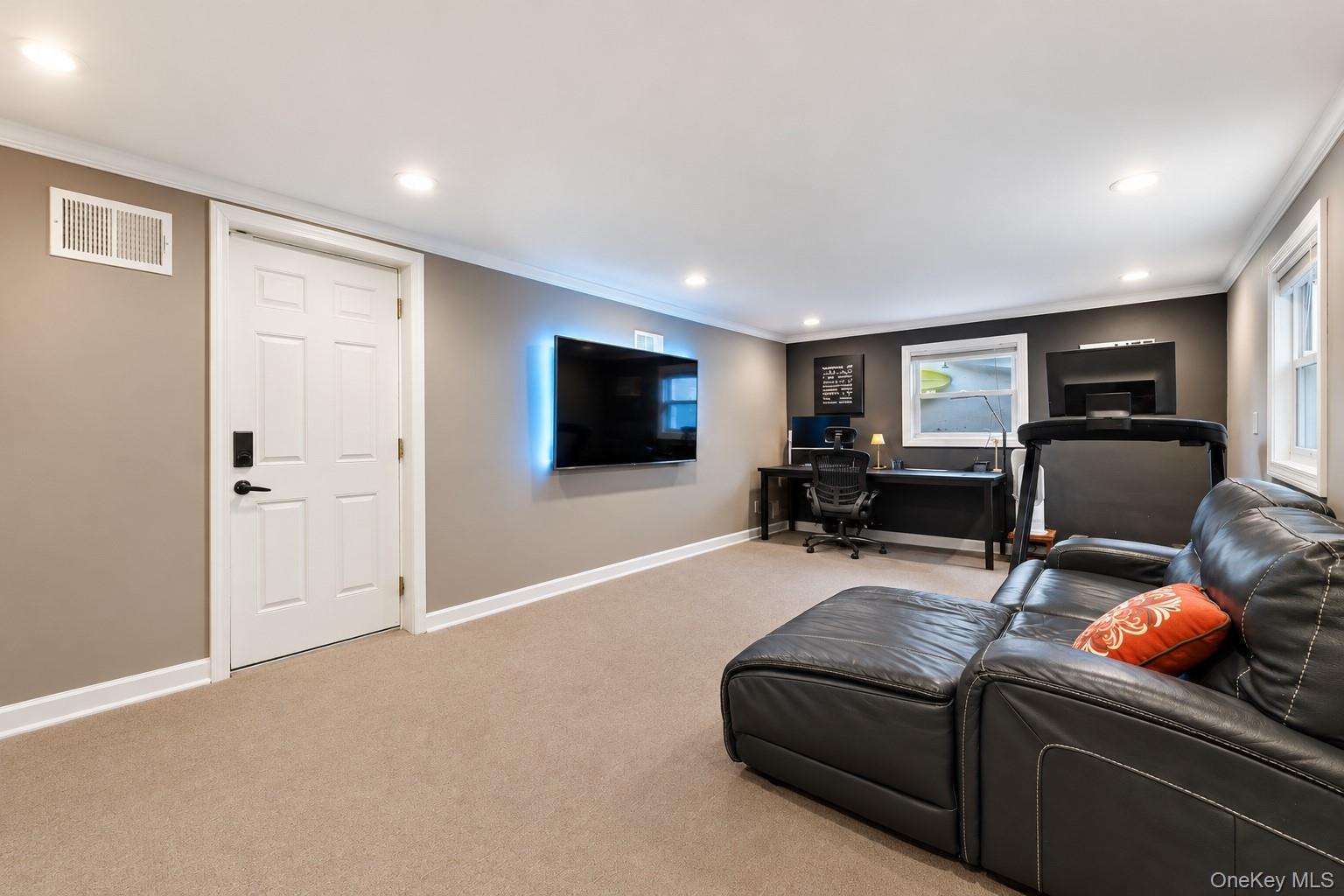 178 Hanson Lane thumbnail 16