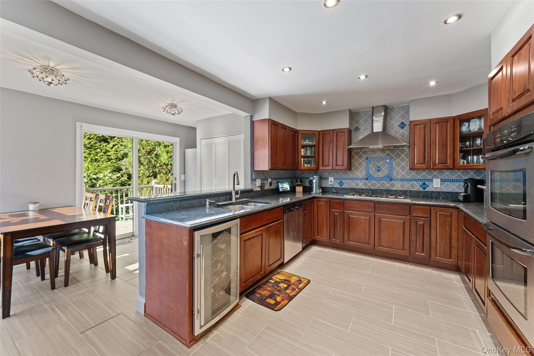 178 Hanson Lane thumbnail 5