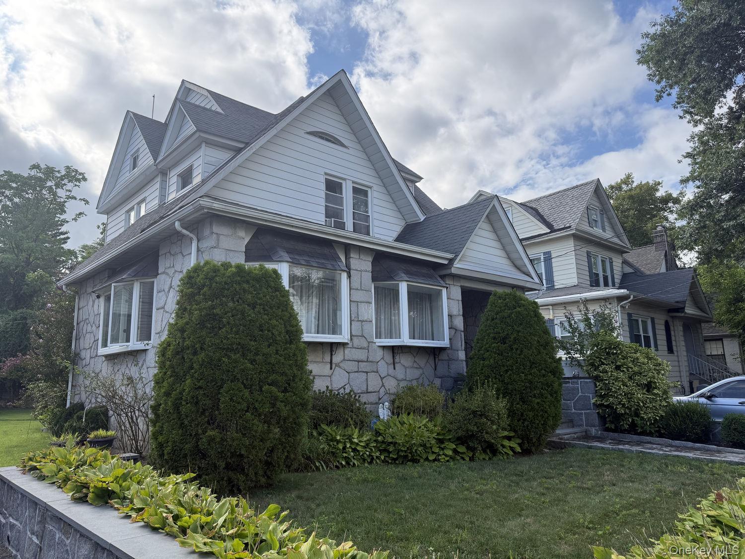 332 Rich Avenue, Mount Vernon