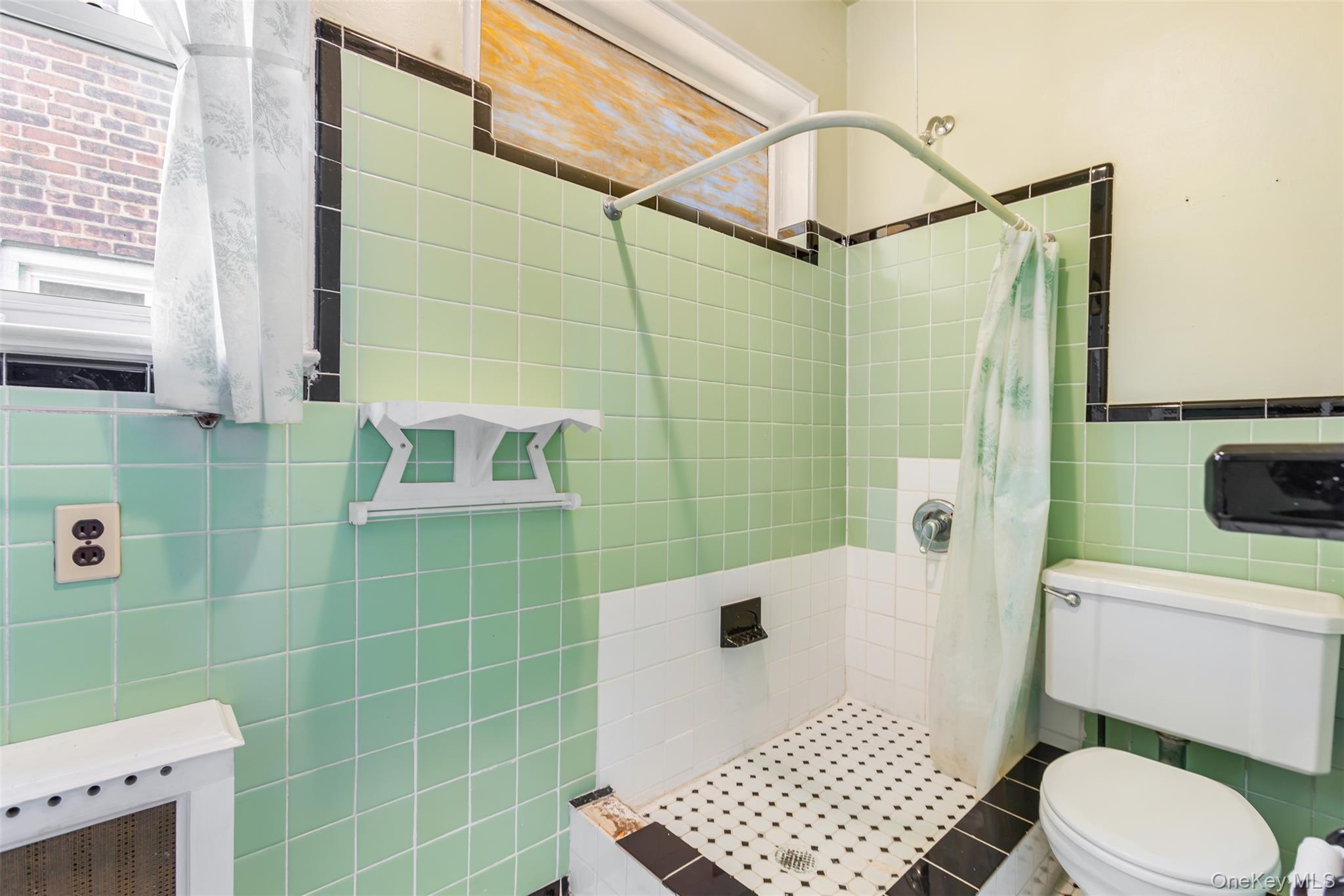 1626 Fowler Avenue thumbnail 7