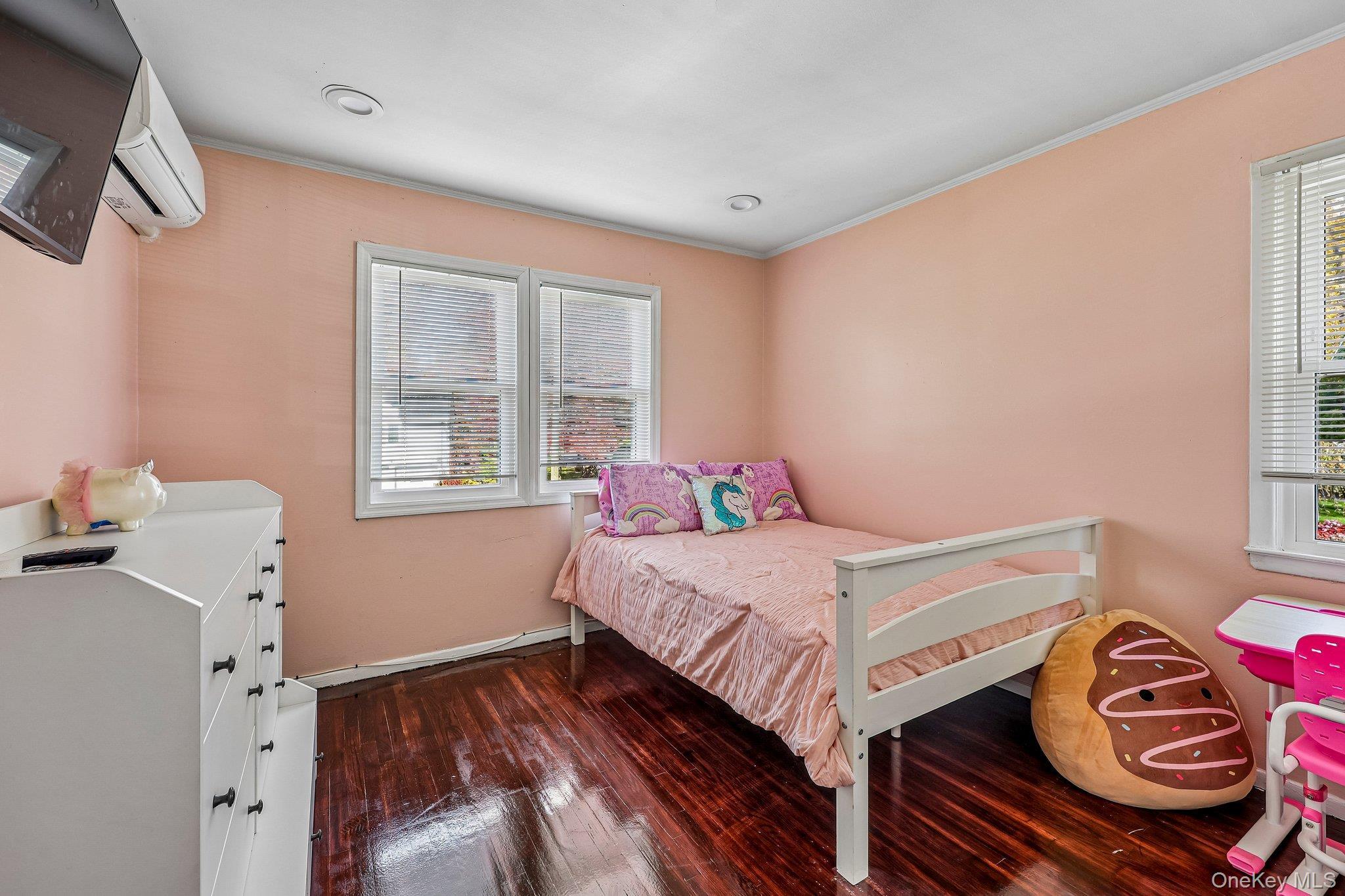 241 Stratton Road thumbnail 18