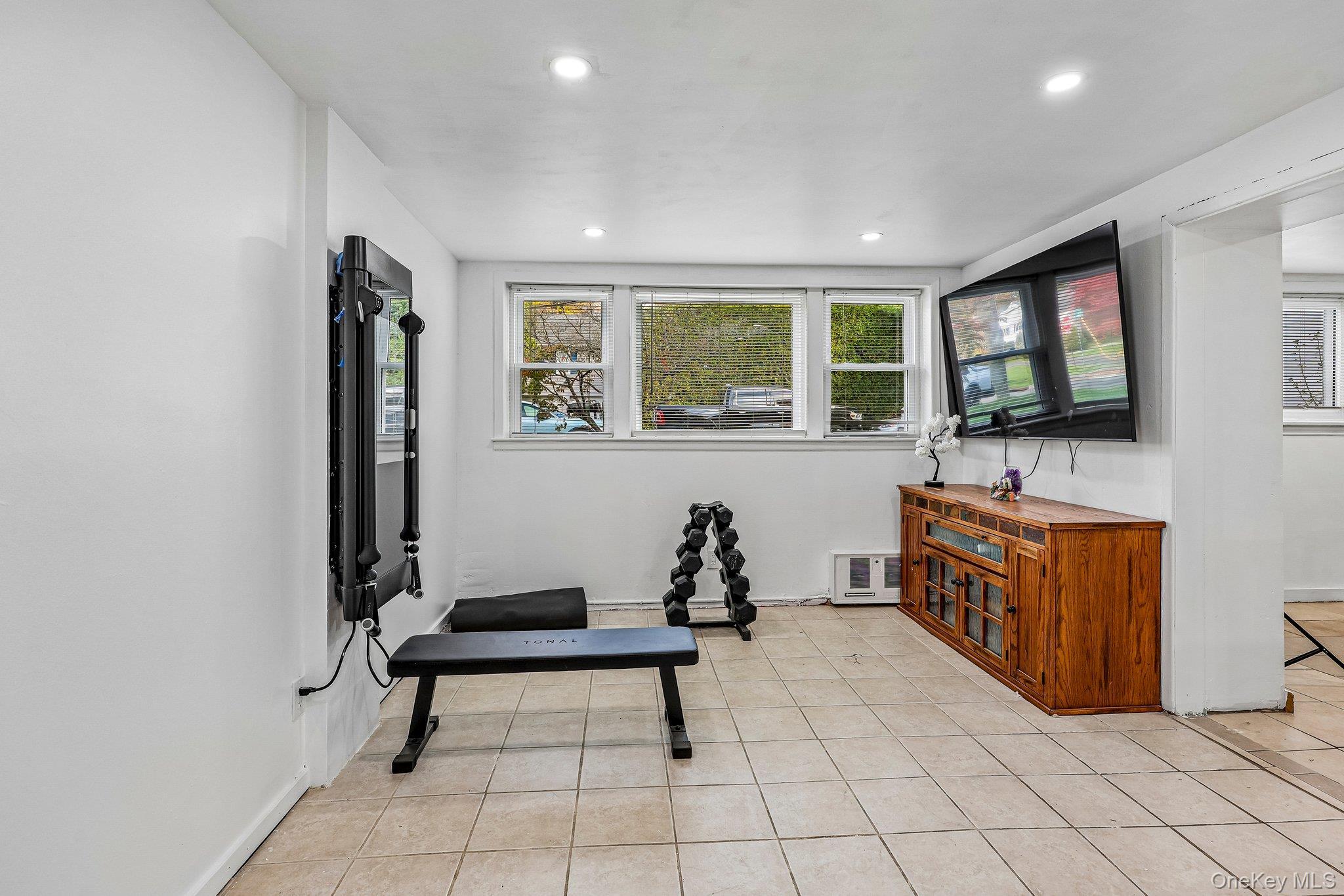 241 Stratton Road thumbnail 23