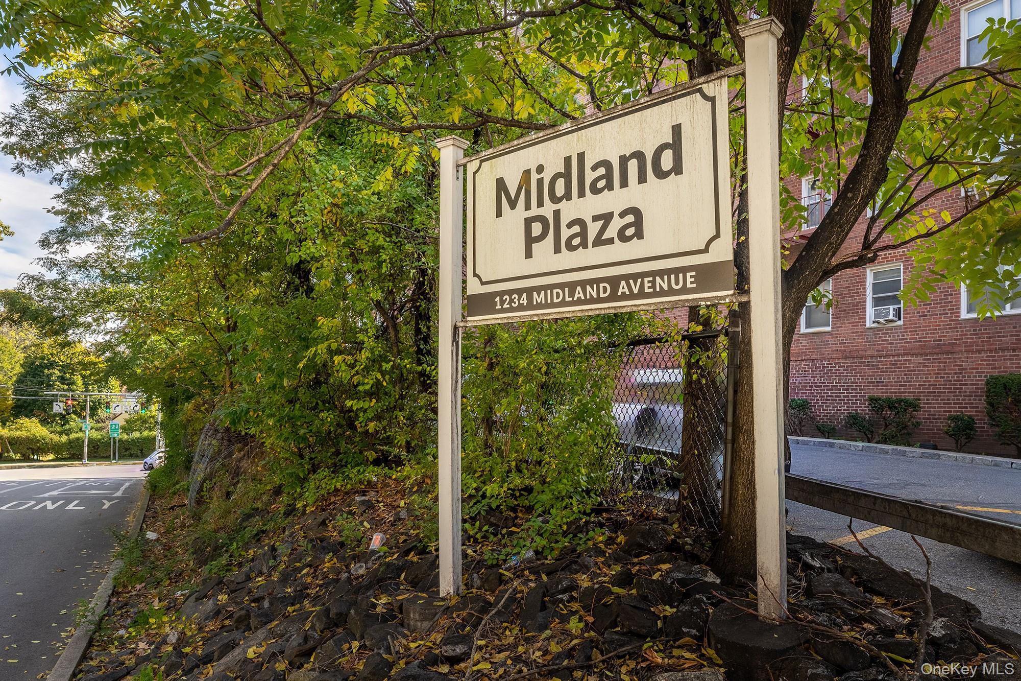 1234 Midland Avenue Unit: 4H thumbnail 3