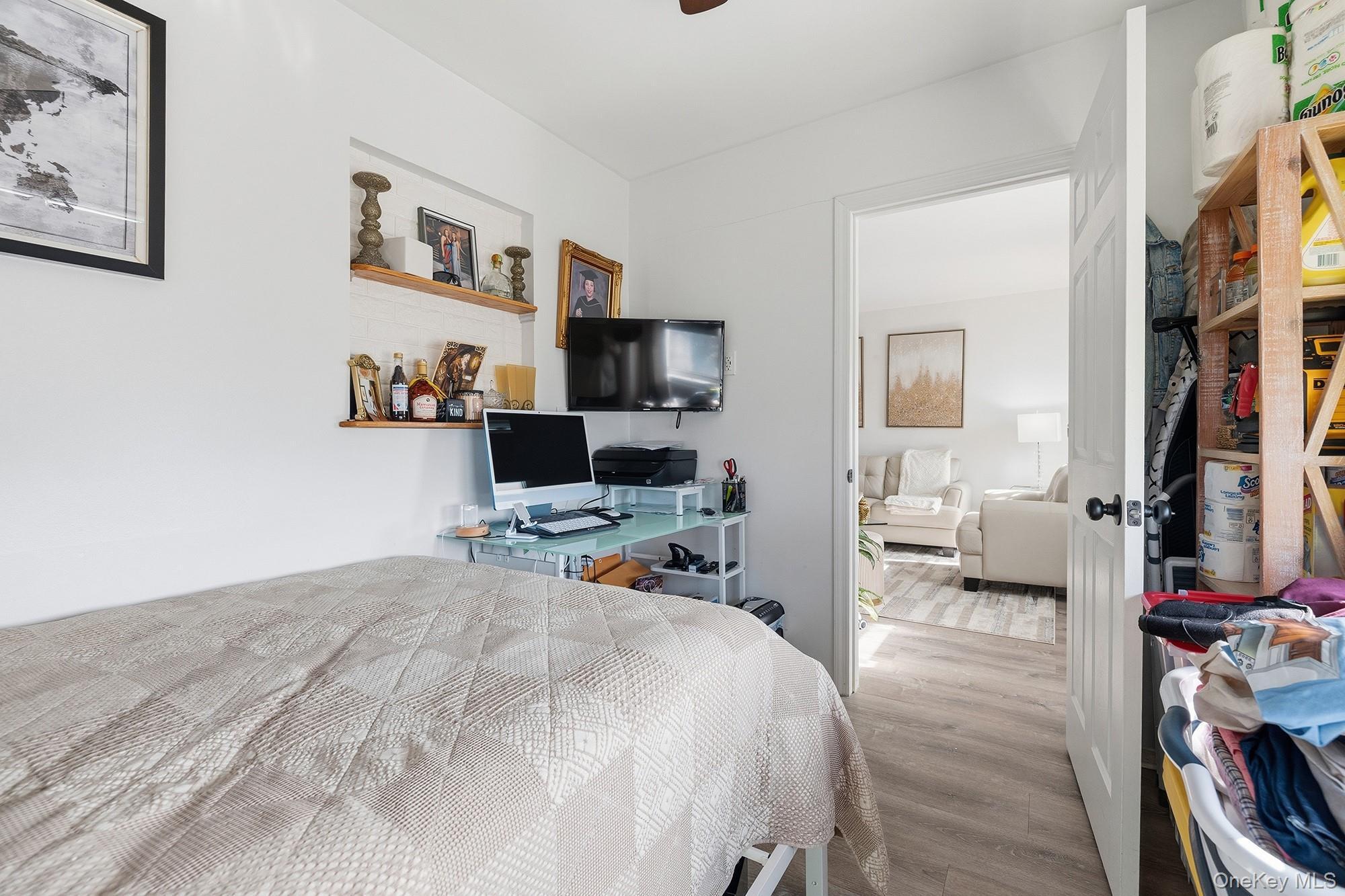 1234 Midland Avenue Unit: 4H thumbnail 20