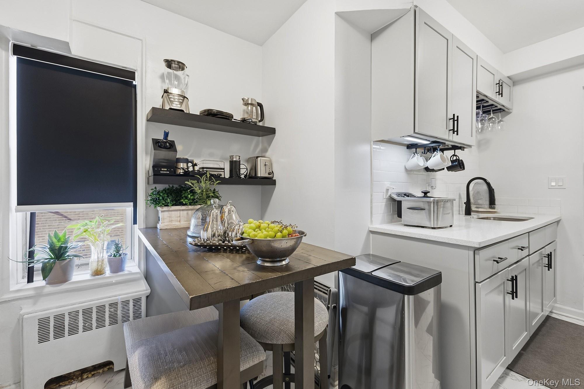 1234 Midland Avenue Unit: 4H thumbnail 12
