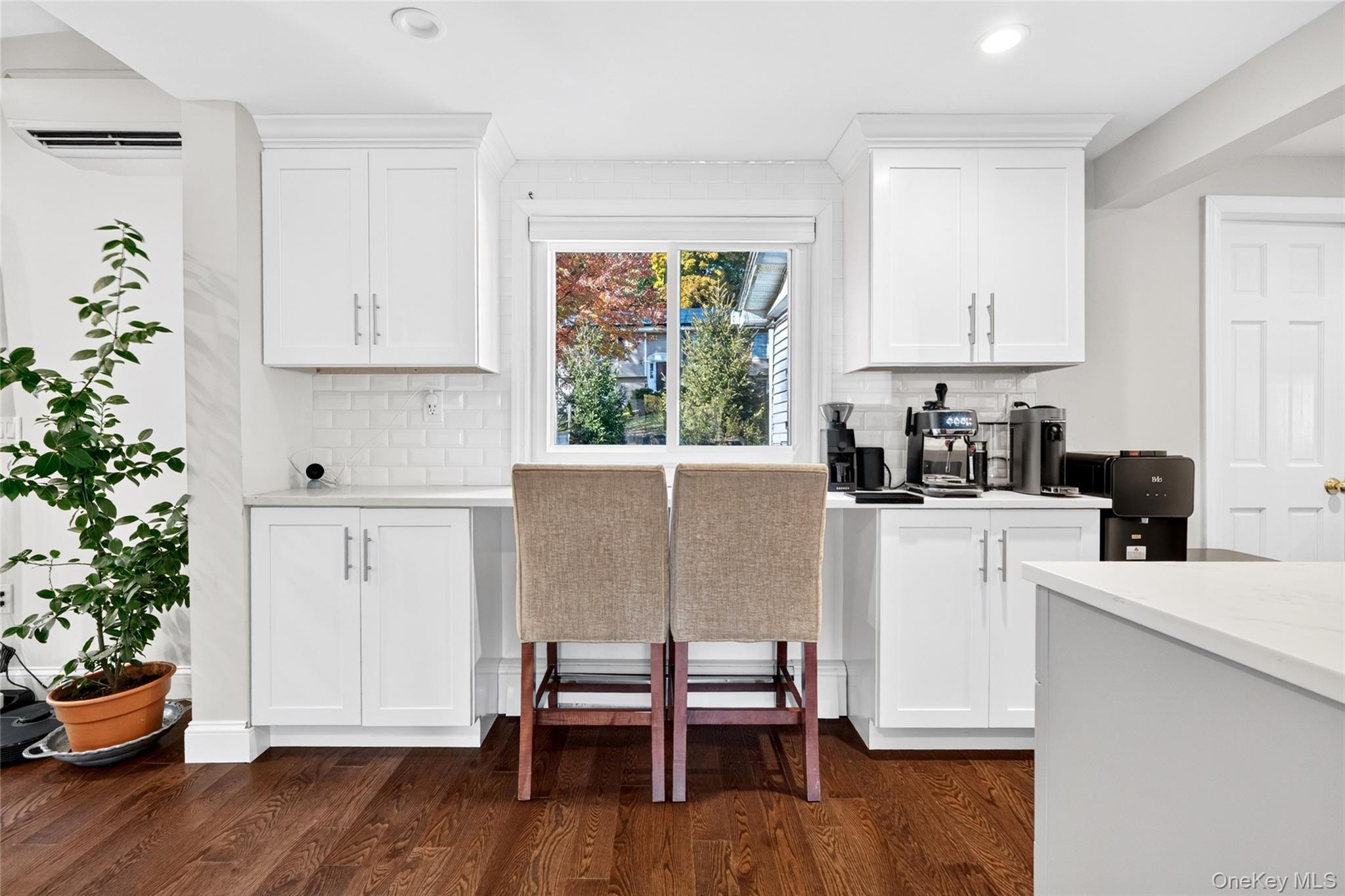 1720 E Main Street thumbnail 8
