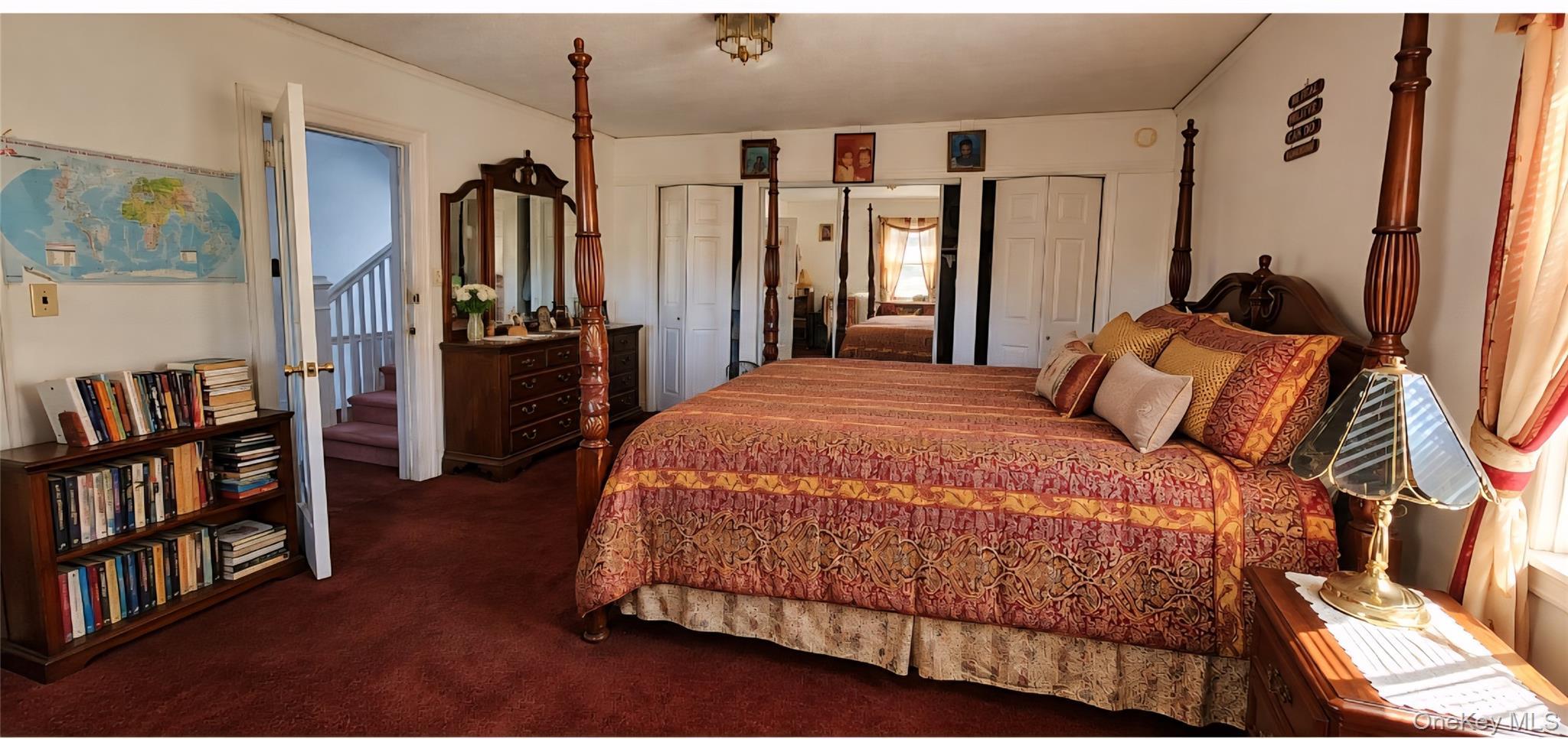 243 E Grand Street thumbnail 15