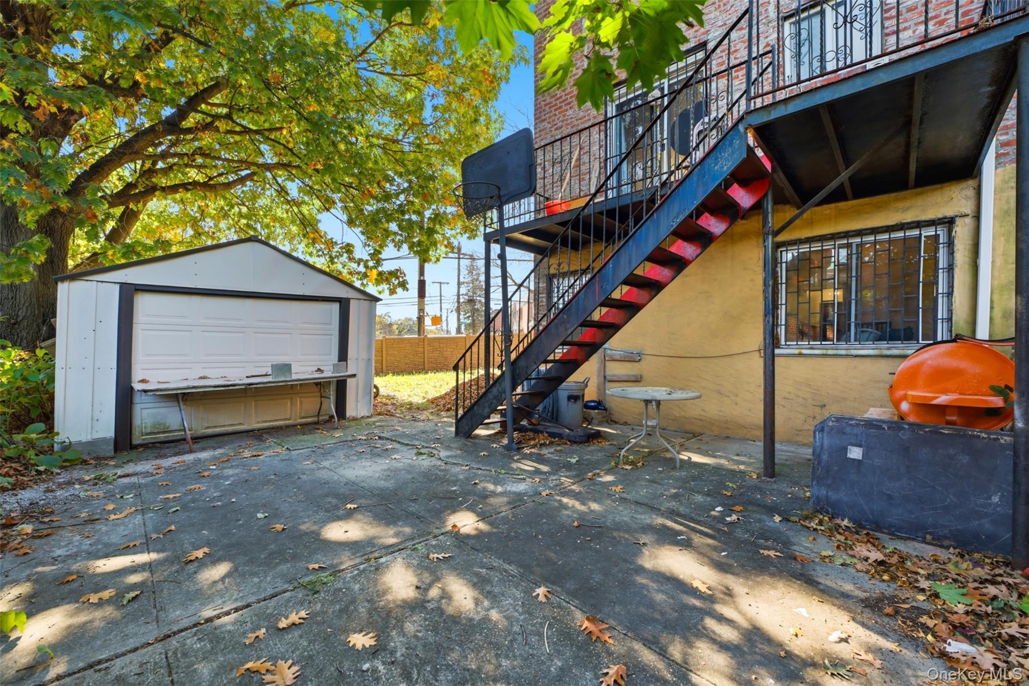 1073 E 233rd Street thumbnail 27