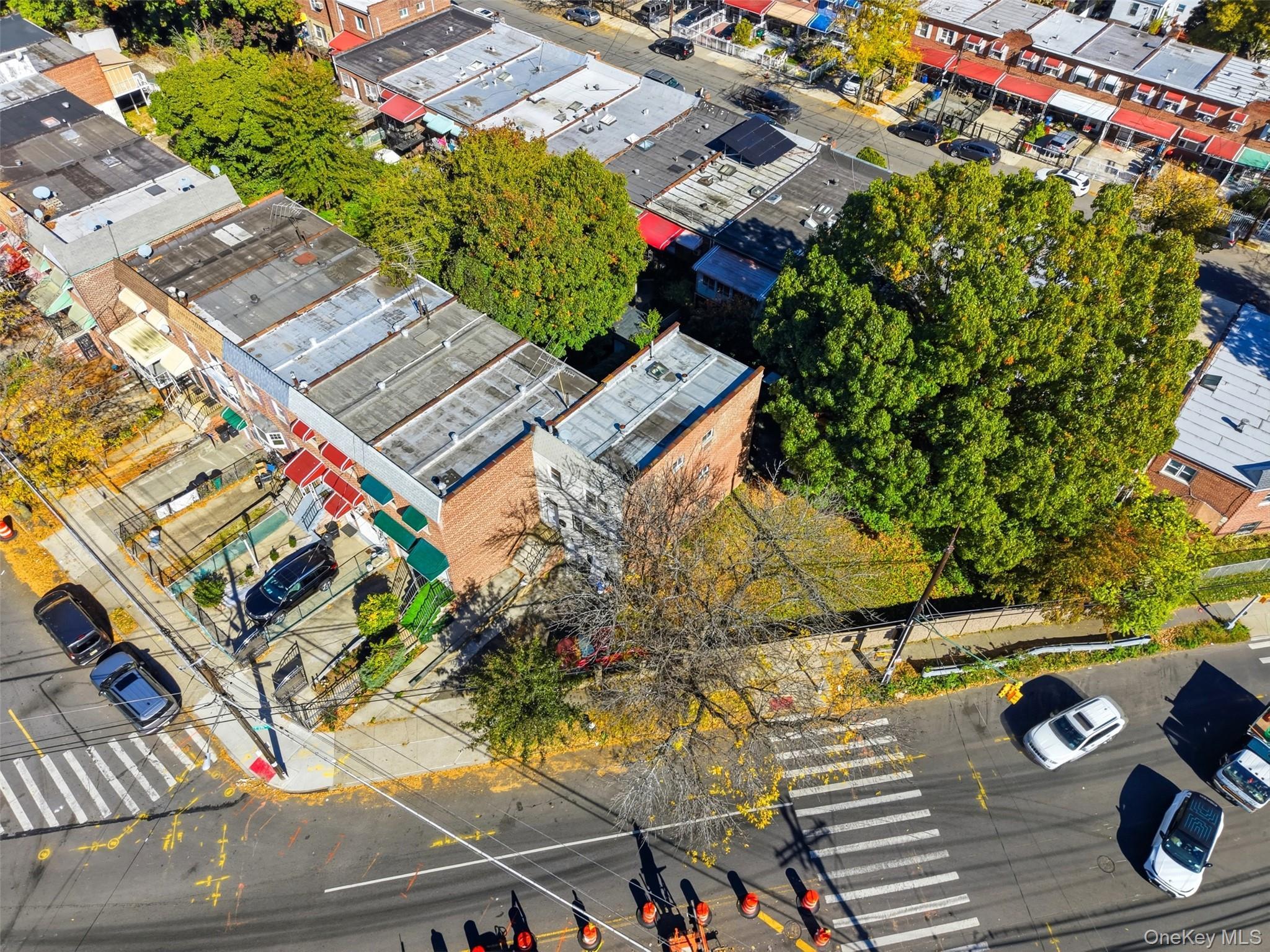 1073 E 233rd Street thumbnail 33