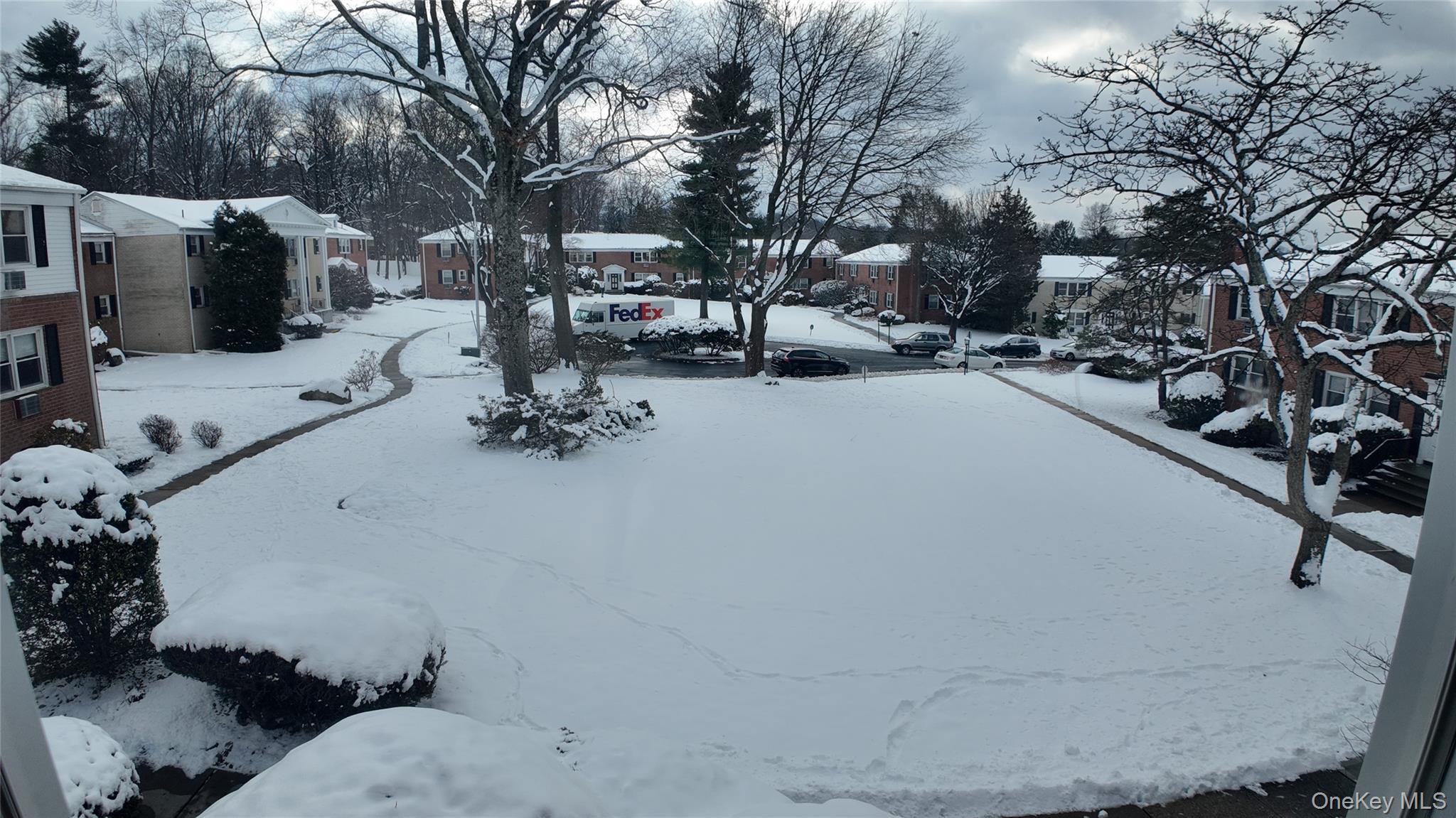 10 Lenox Court Unit: 807 thumbnail 11