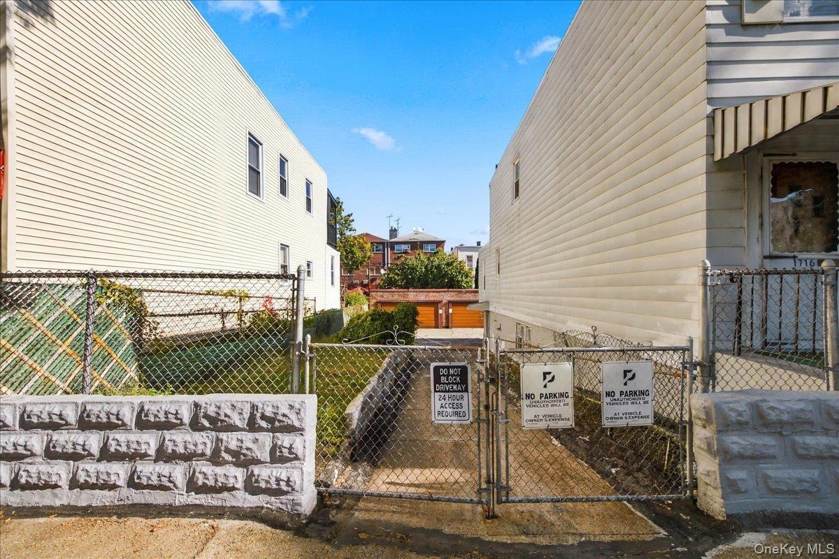 1716 Barnes Avenue thumbnail 6