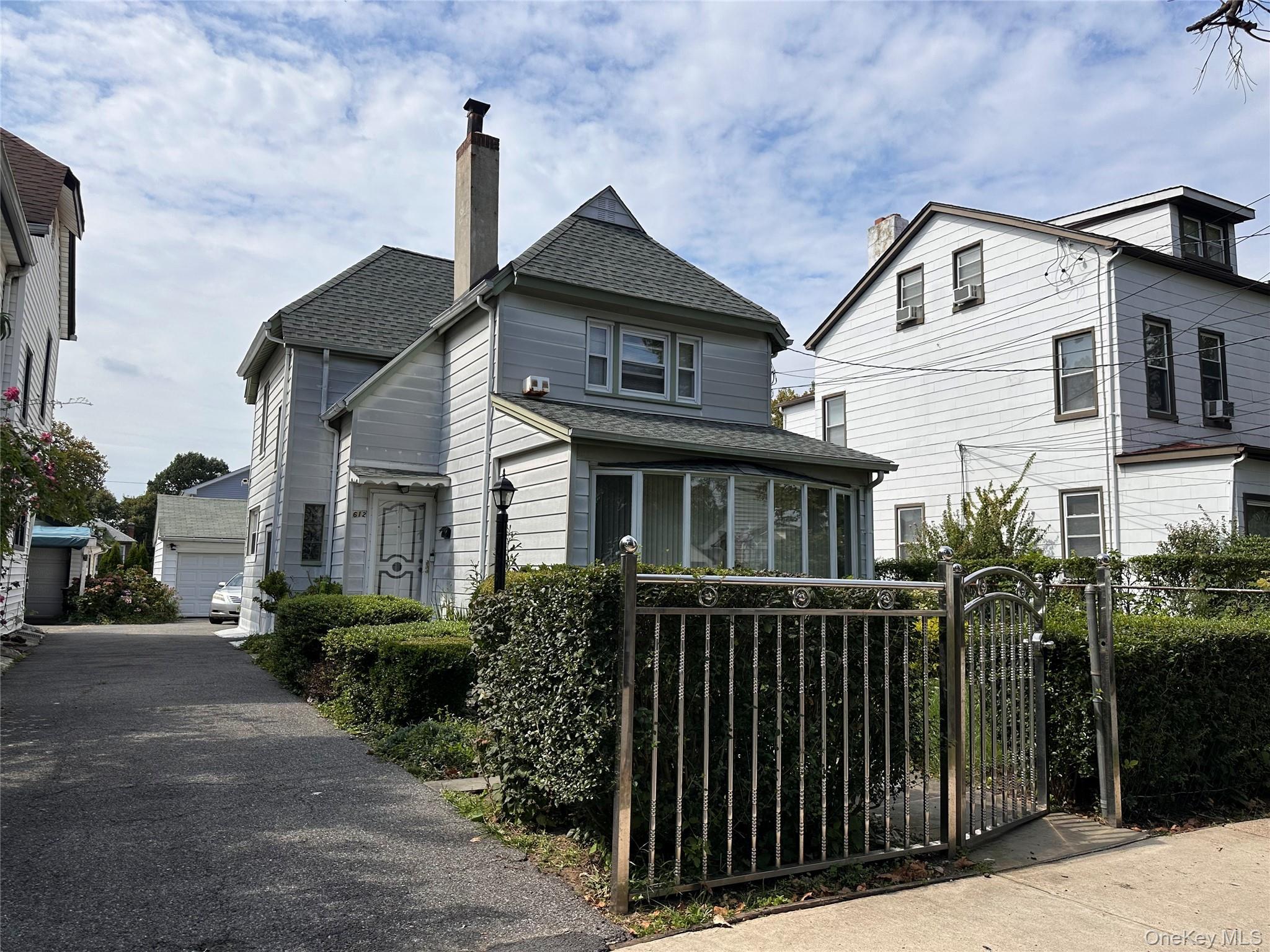 612 S 8th Avenue, Mount Vernon