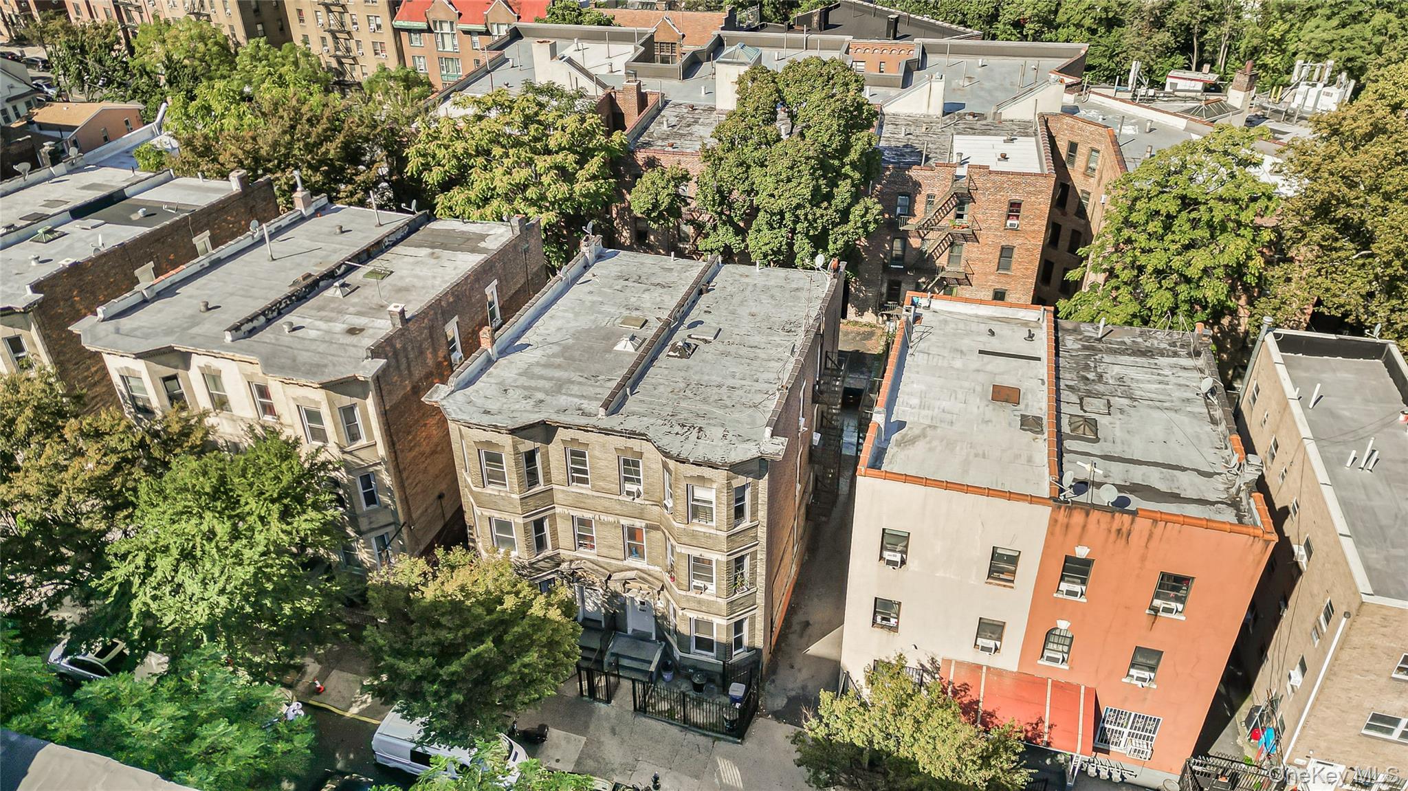 2307 Loring Place thumbnail 2
