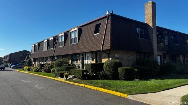 331 Mariners Way, Copiague