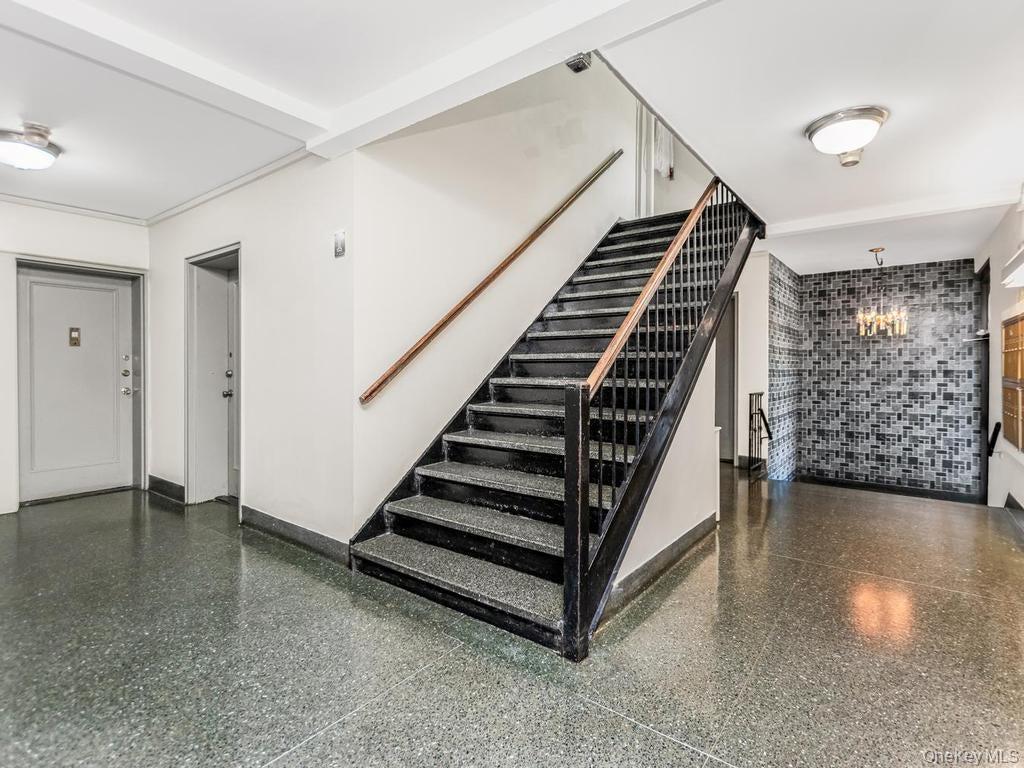 780 Bronx River Road Unit: A16 thumbnail 18