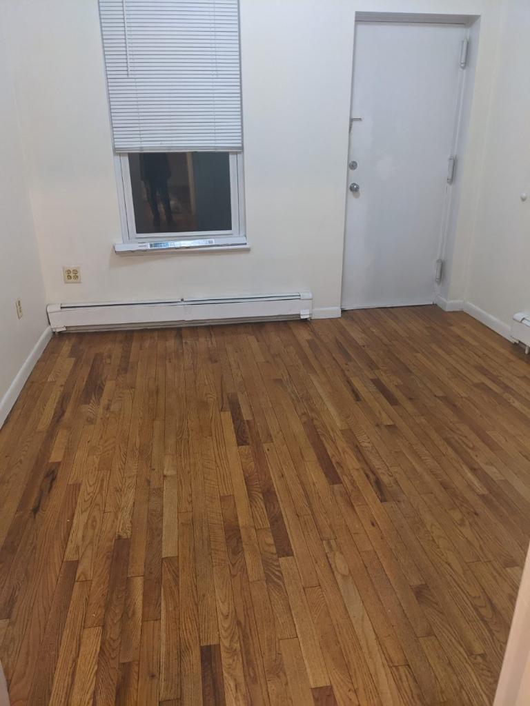 774 Hewitt photo 1