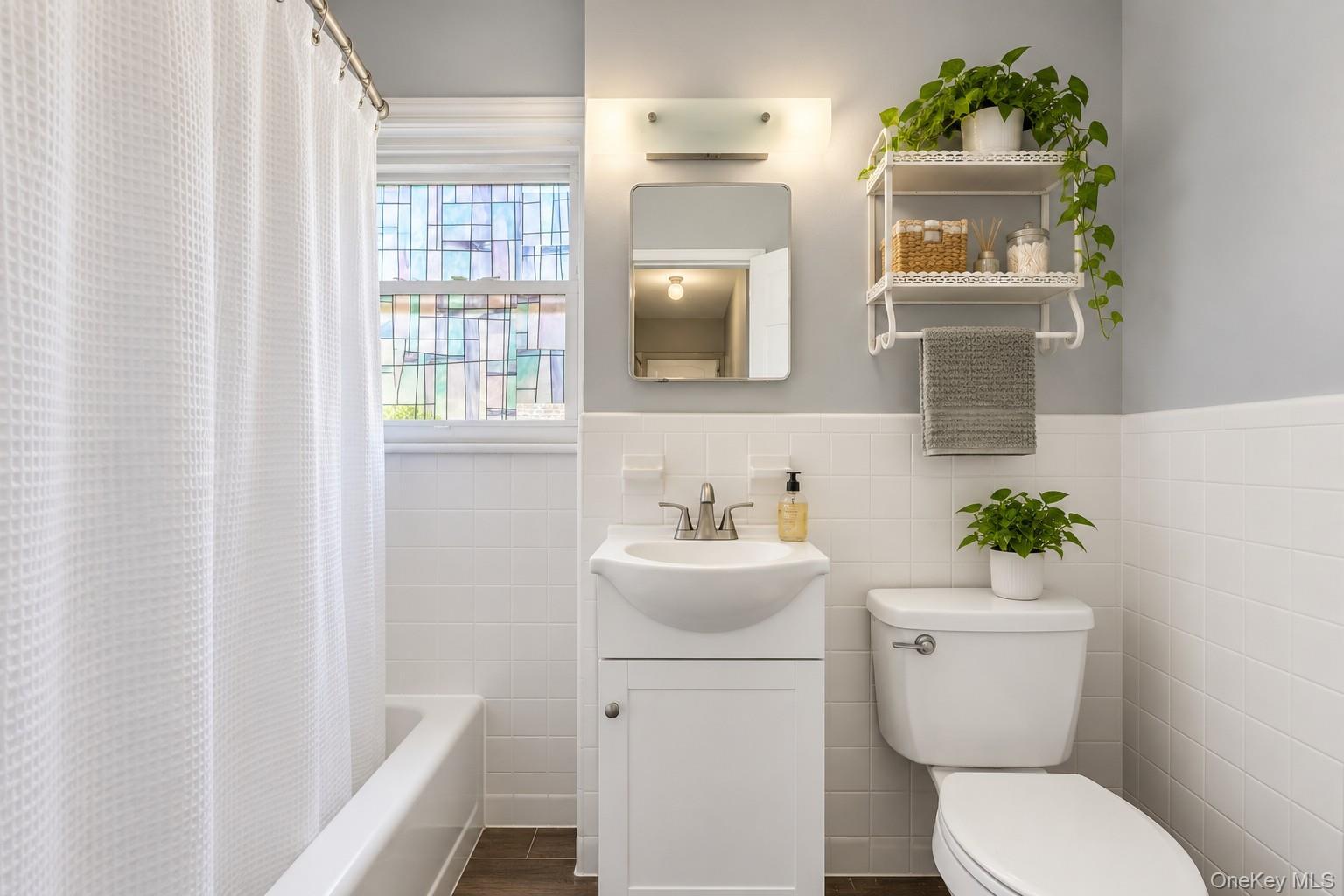 156 Lincoln Avenue Unit: 4L thumbnail 4
