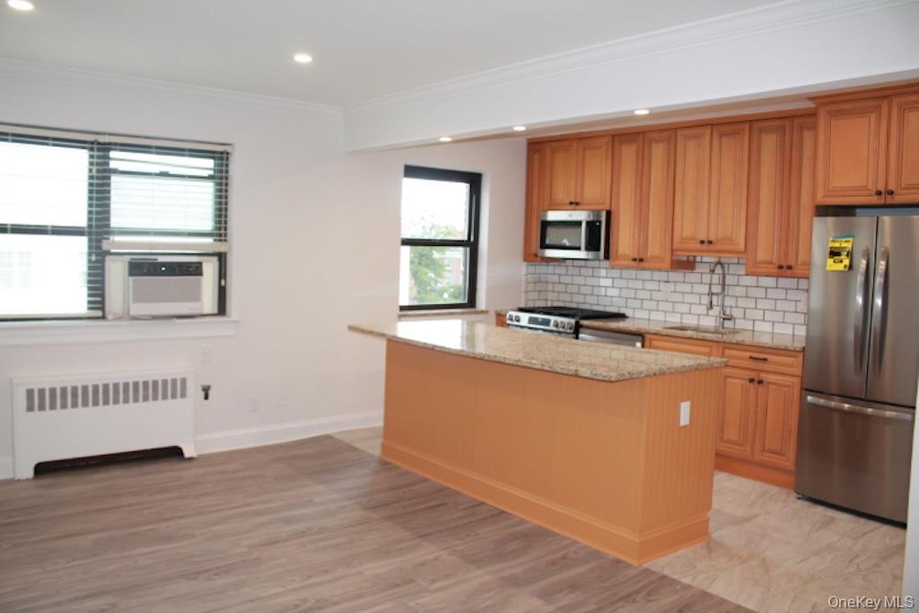 61 White Oak Street Unit: 5H, New Rochelle