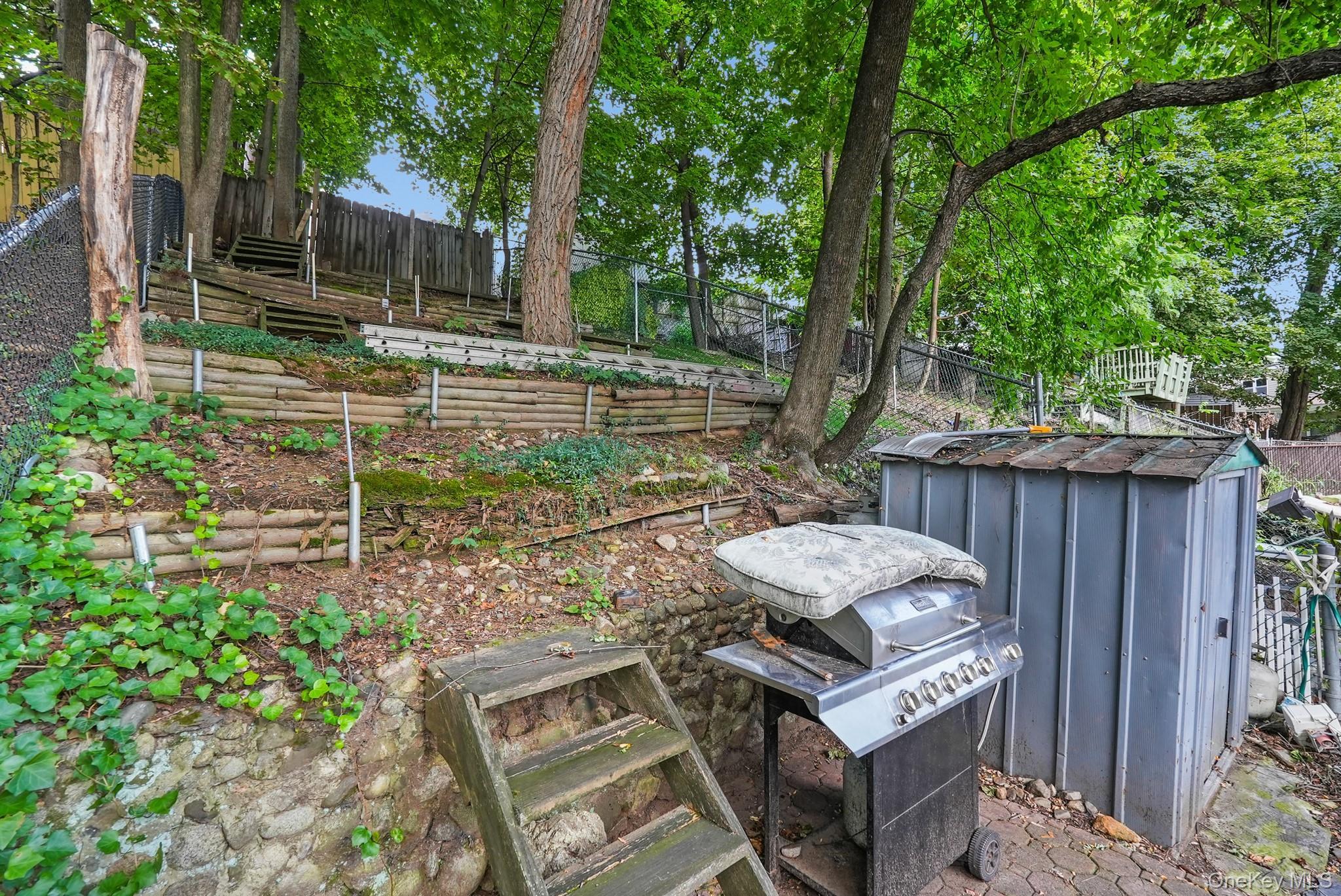 47 Hillside Avenue thumbnail 32