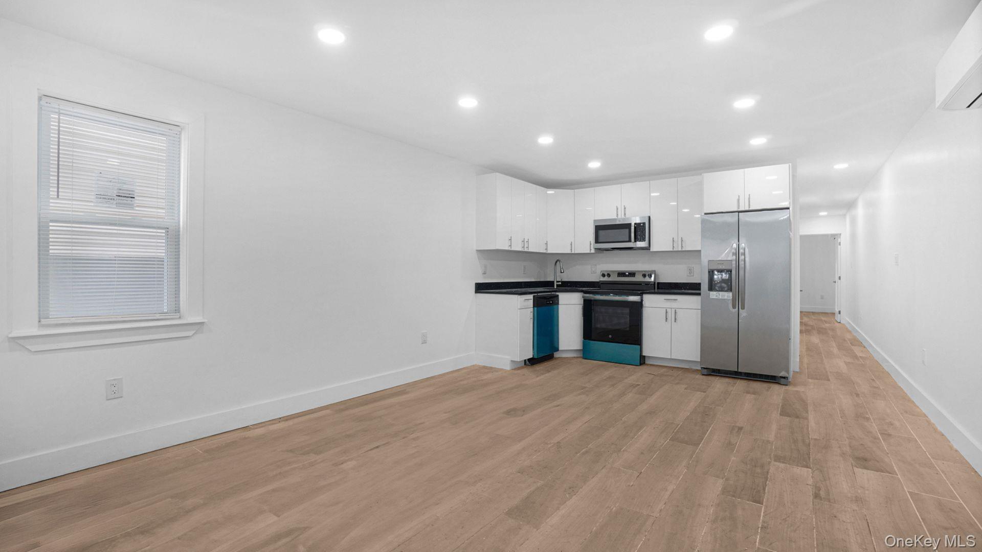 3968 Duryea Avenue thumbnail 10