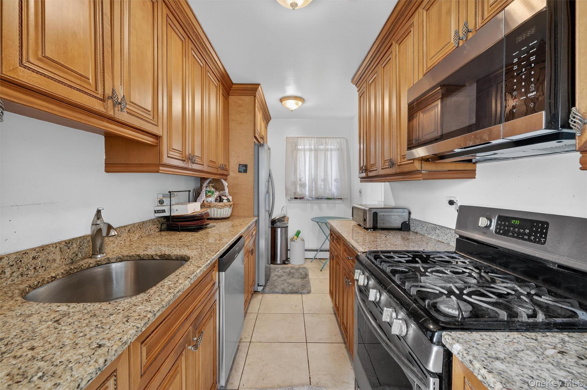 150 Glenwood Avenue Unit: F5 thumbnail 2