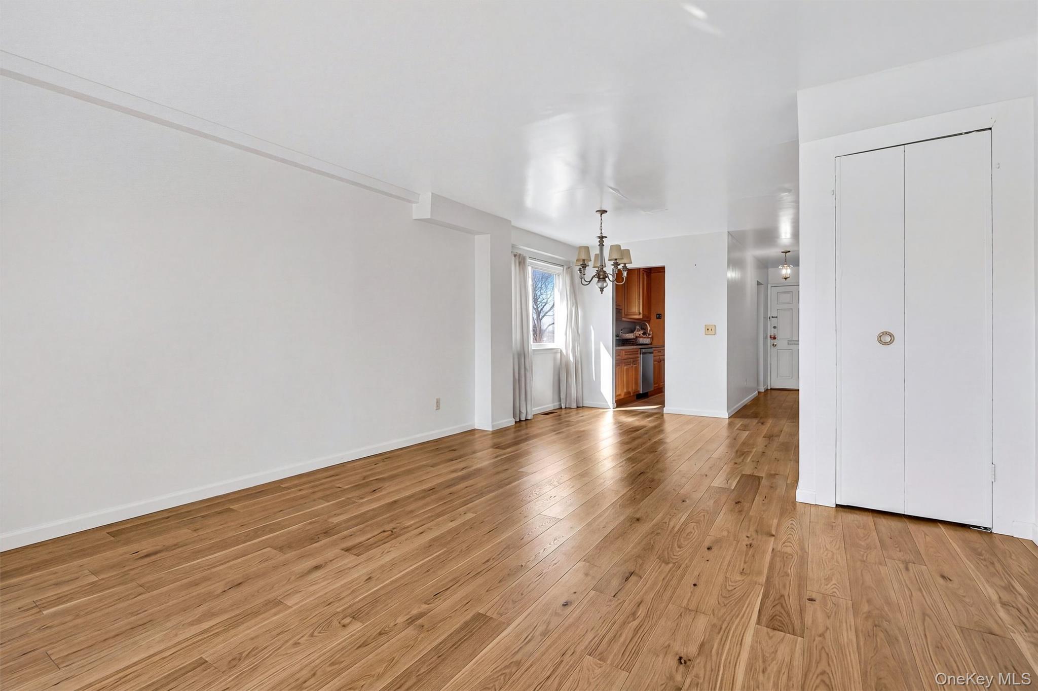 150 Glenwood Avenue Unit: F5 thumbnail 4