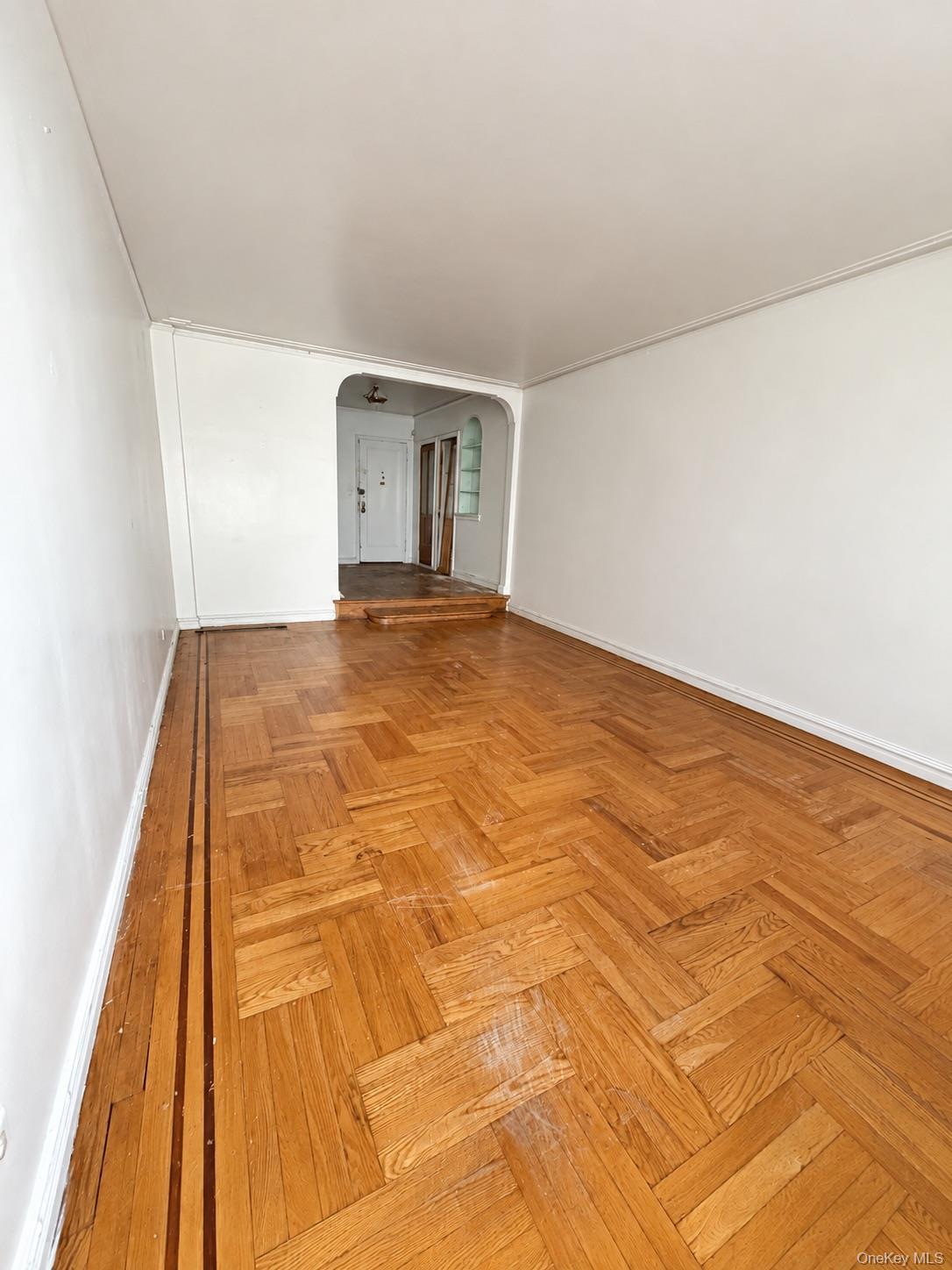 2160 Bronx Park Park Unit: 3B, Bronx