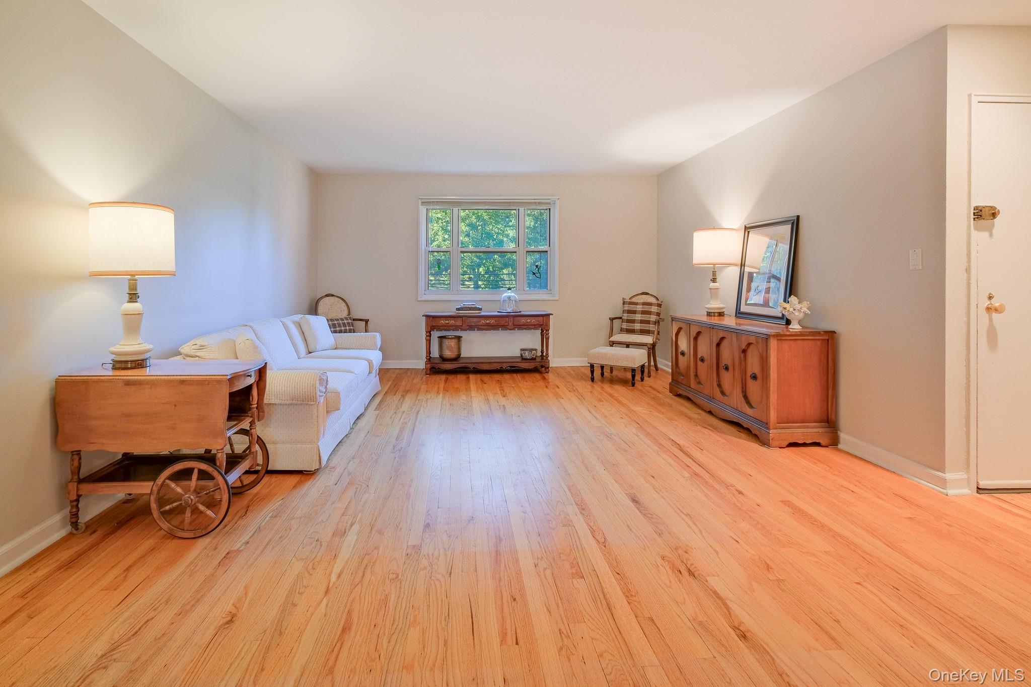 836 N Broadway Unit: 2E thumbnail 8