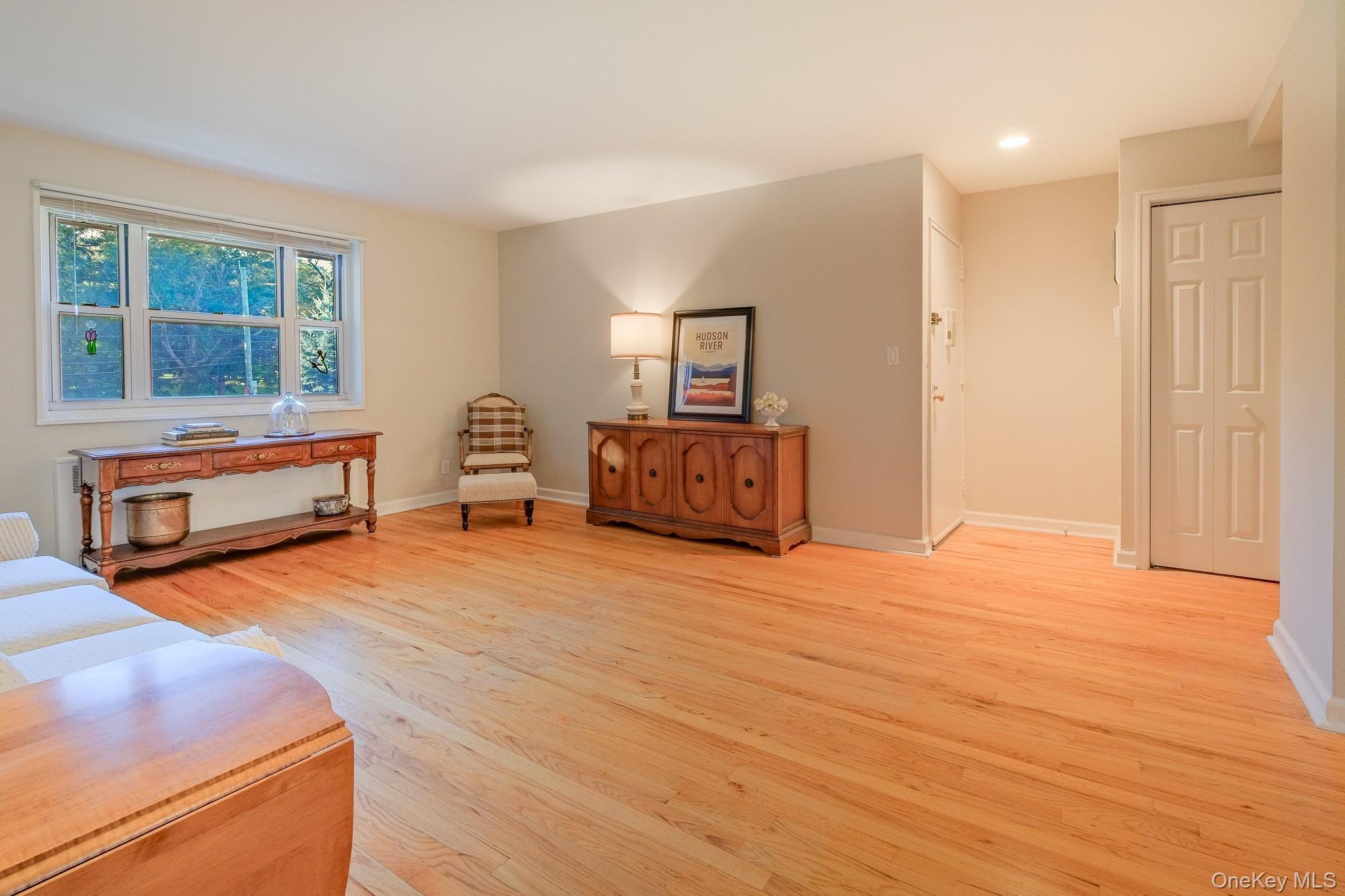 836 N Broadway Unit: 2E thumbnail 7