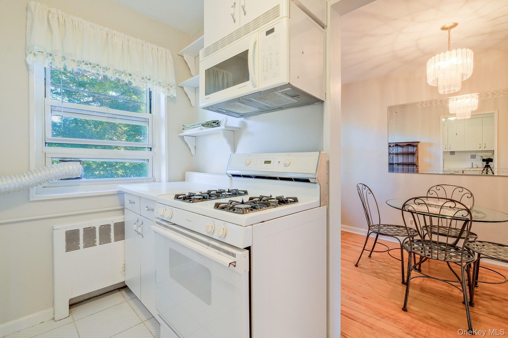 836 N Broadway Unit: 2E thumbnail 14