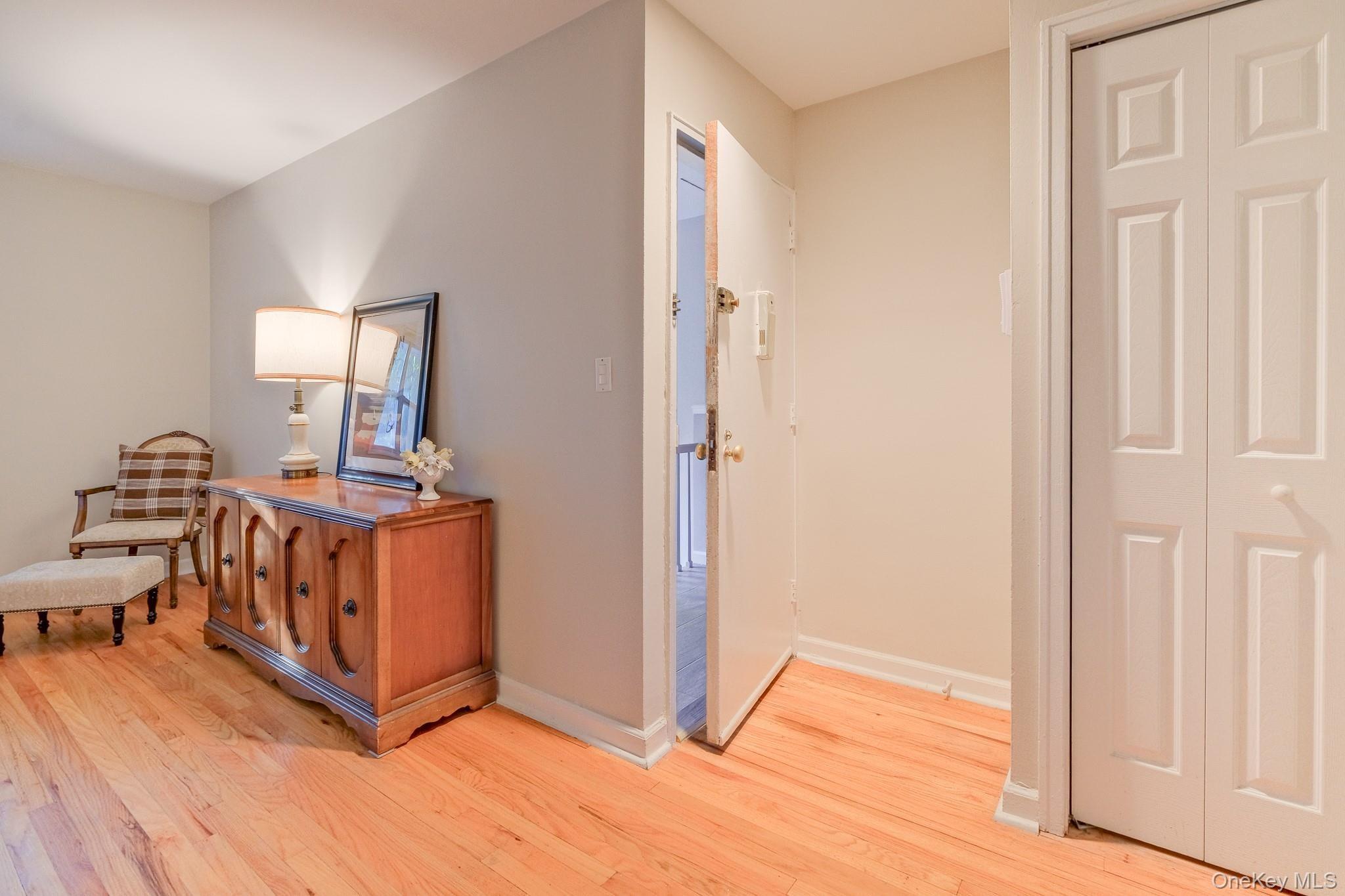 836 N Broadway Unit: 2E thumbnail 4
