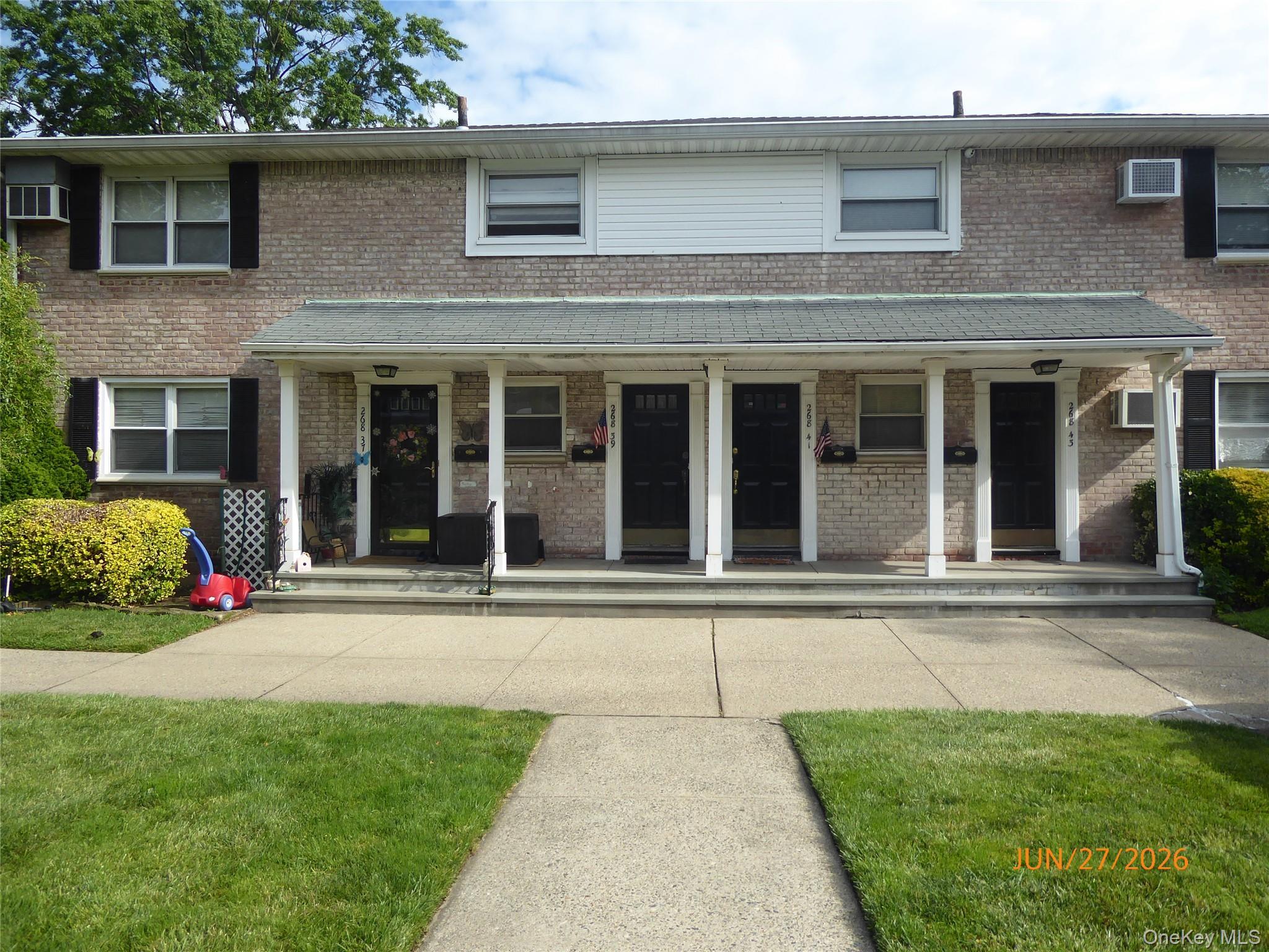 268-37 82nd Avenue Unit: 274A, New Hyde Park