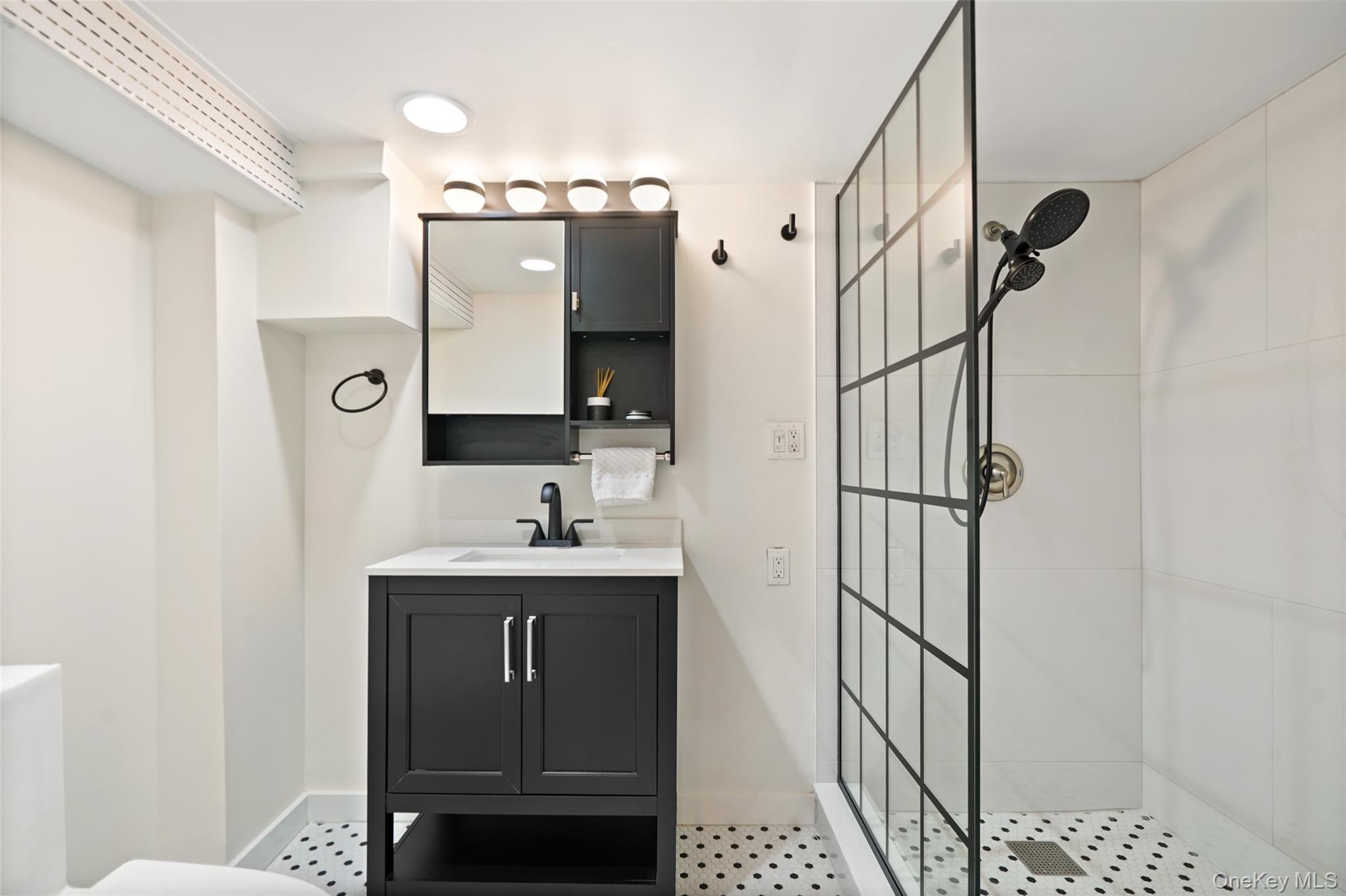 74 Tamarack Road thumbnail 10