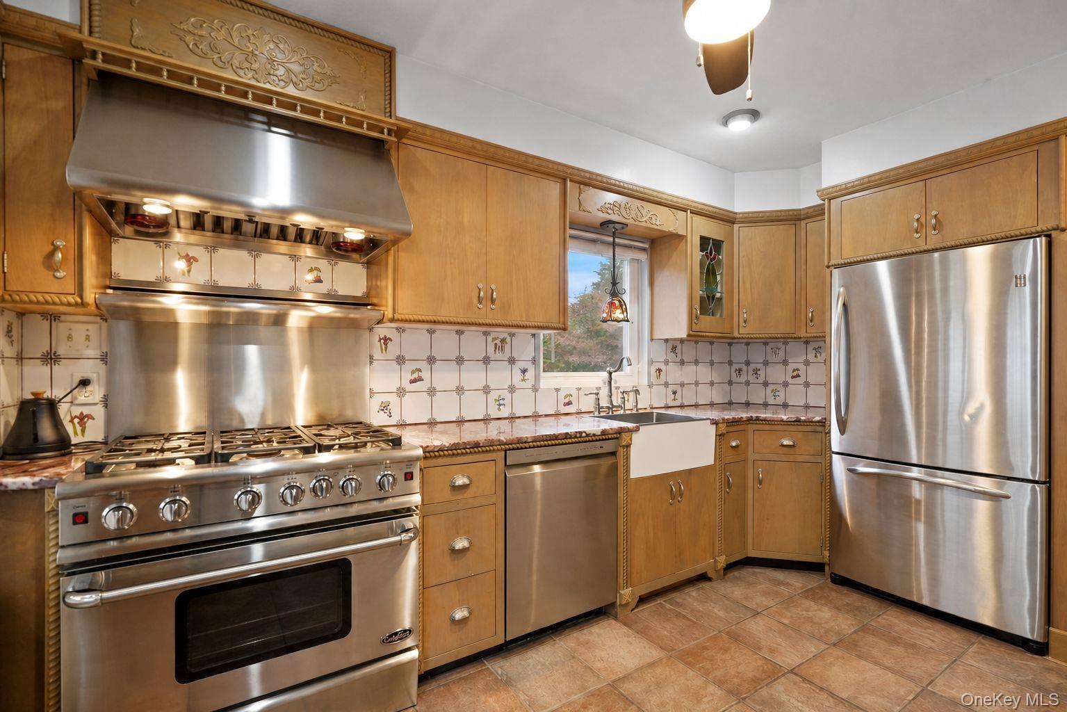 74 Tamarack Road thumbnail 8