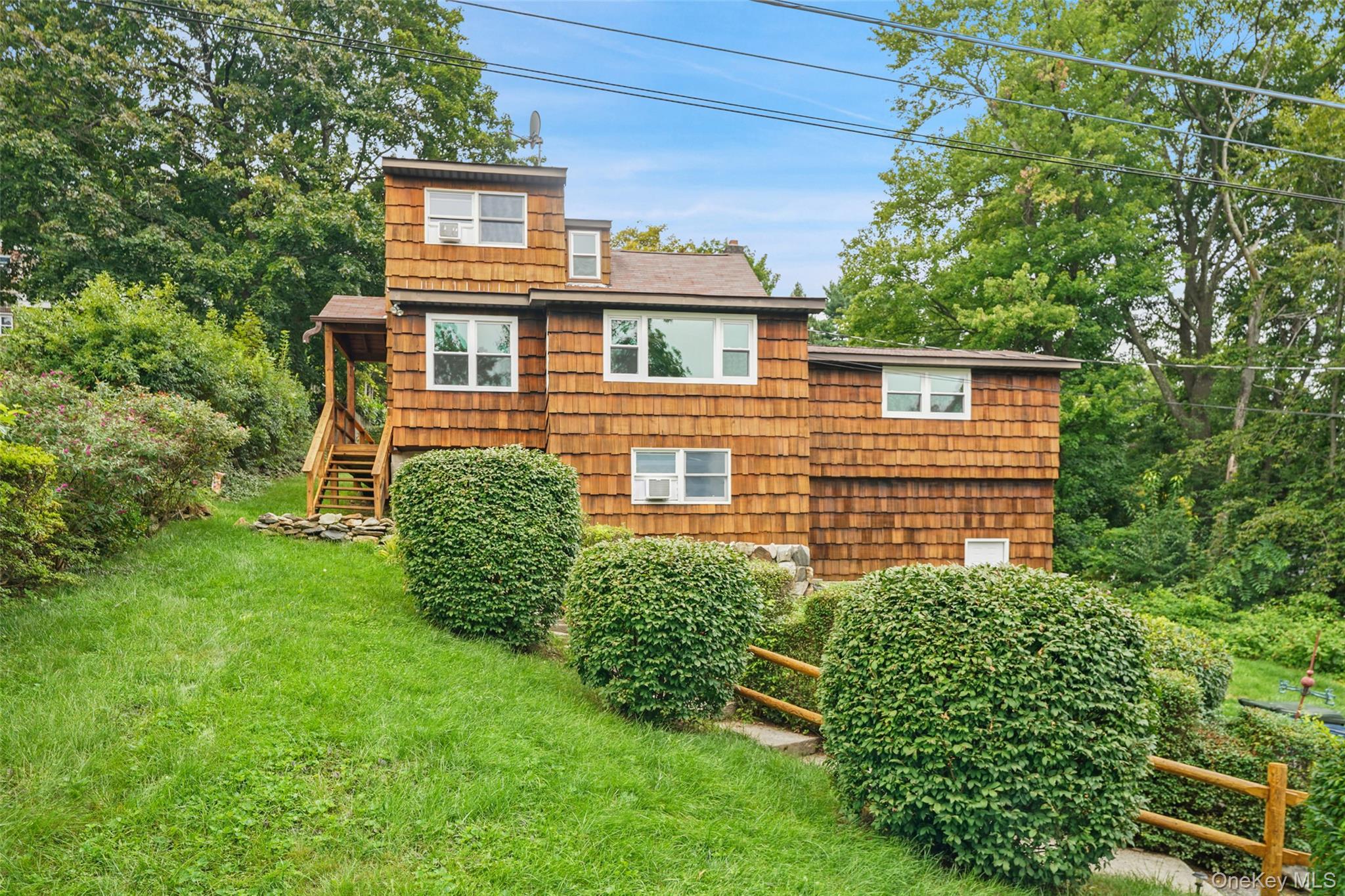 17 Mary Avenue, Mahopac