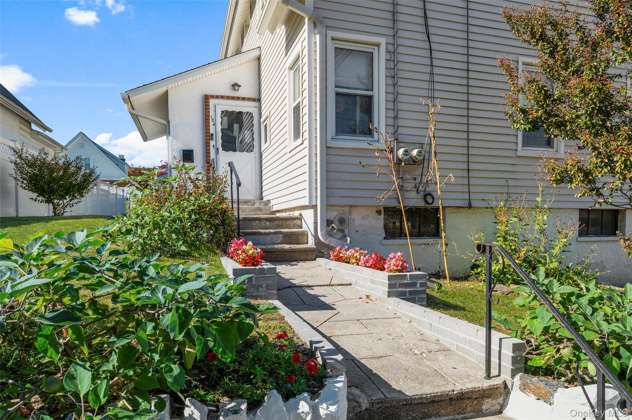 27 AKA 104 Thomas Place thumbnail 27