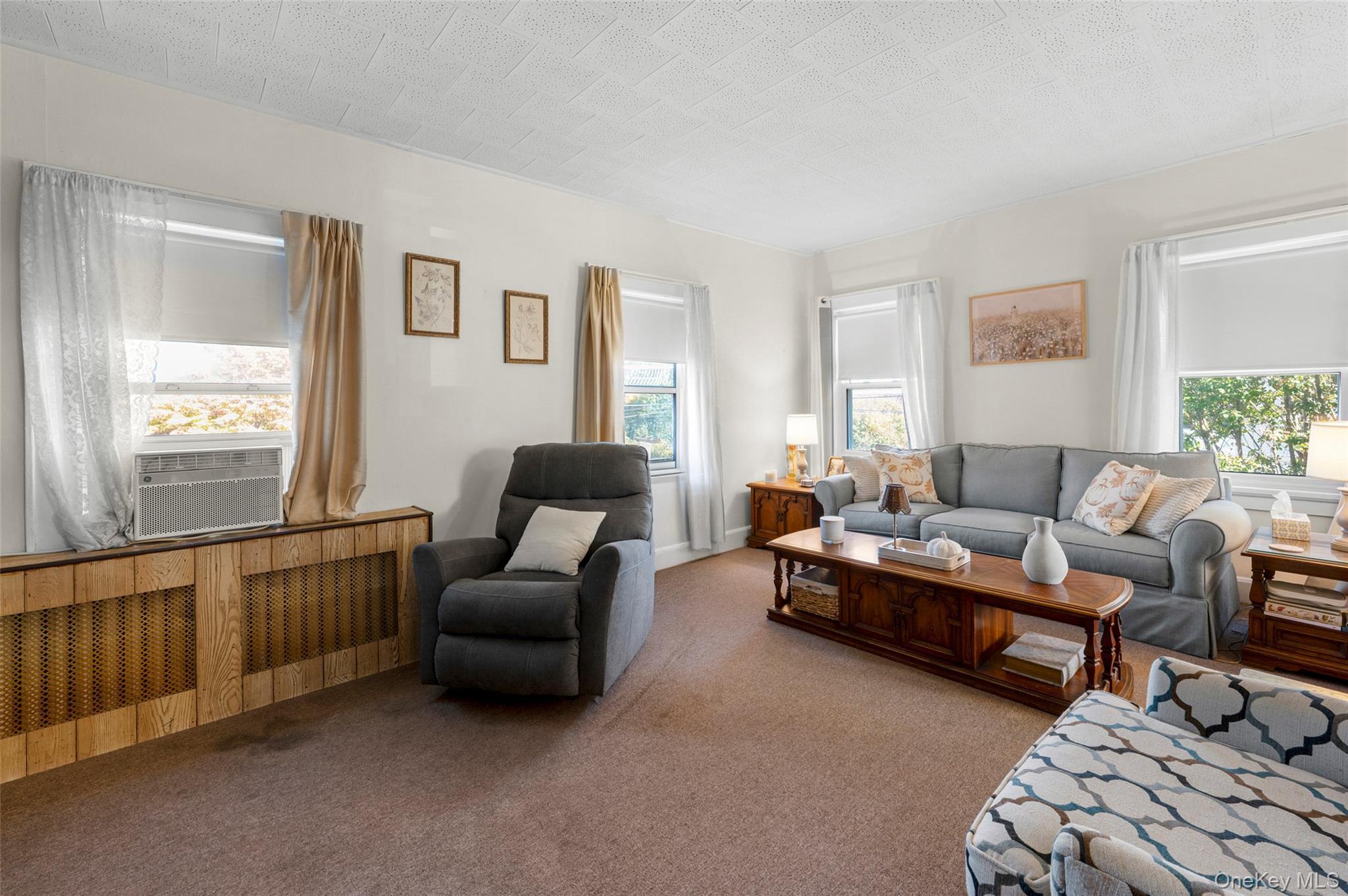27 AKA 104 Thomas Place thumbnail 12