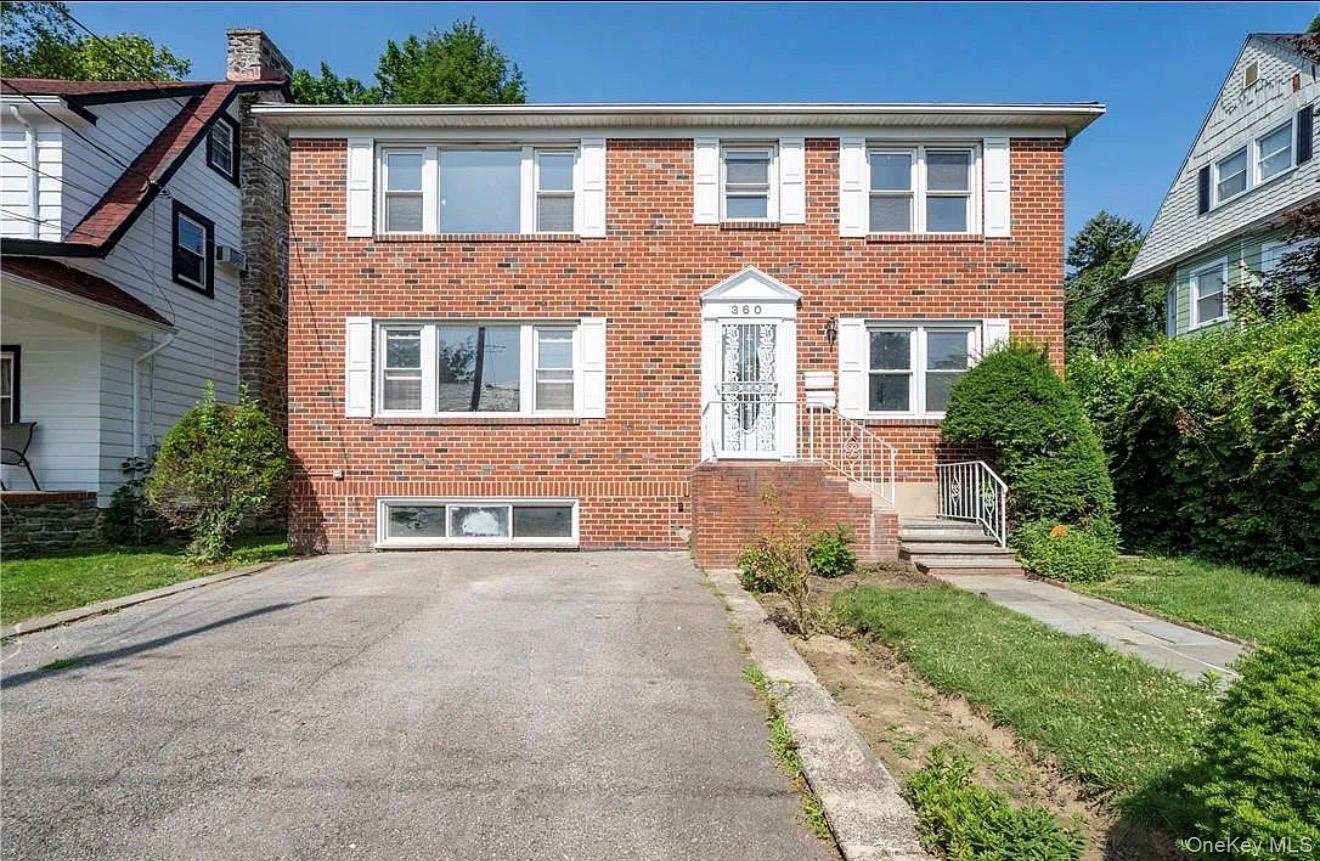 360 Rich Avenue, Mount Vernon