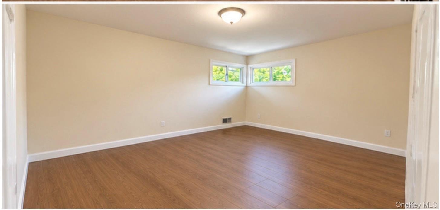 788 Bayview Avenue thumbnail 9
